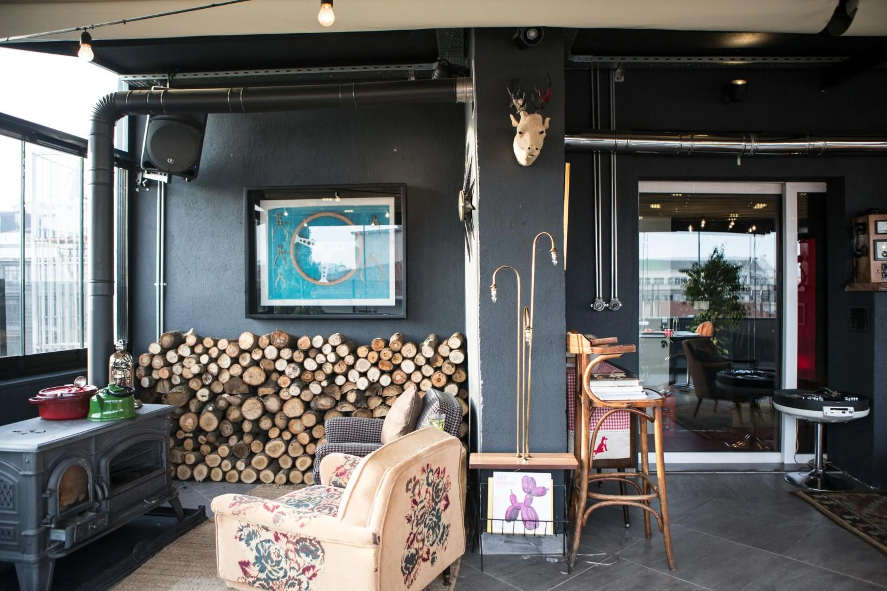 Restaurant/places to eat in SuB Karakoy - Special Category