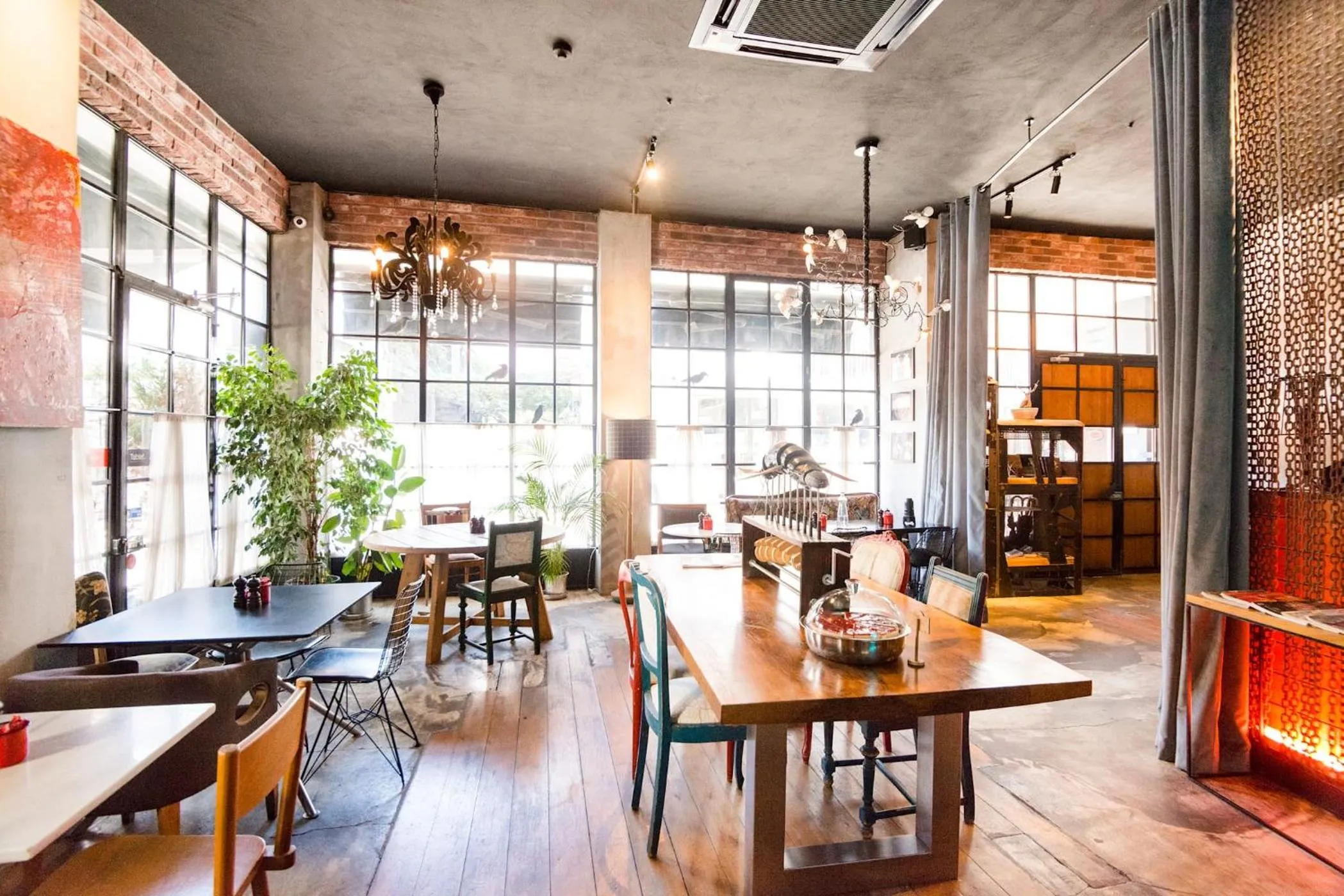 Seating area in SuB Karakoy - Special Category