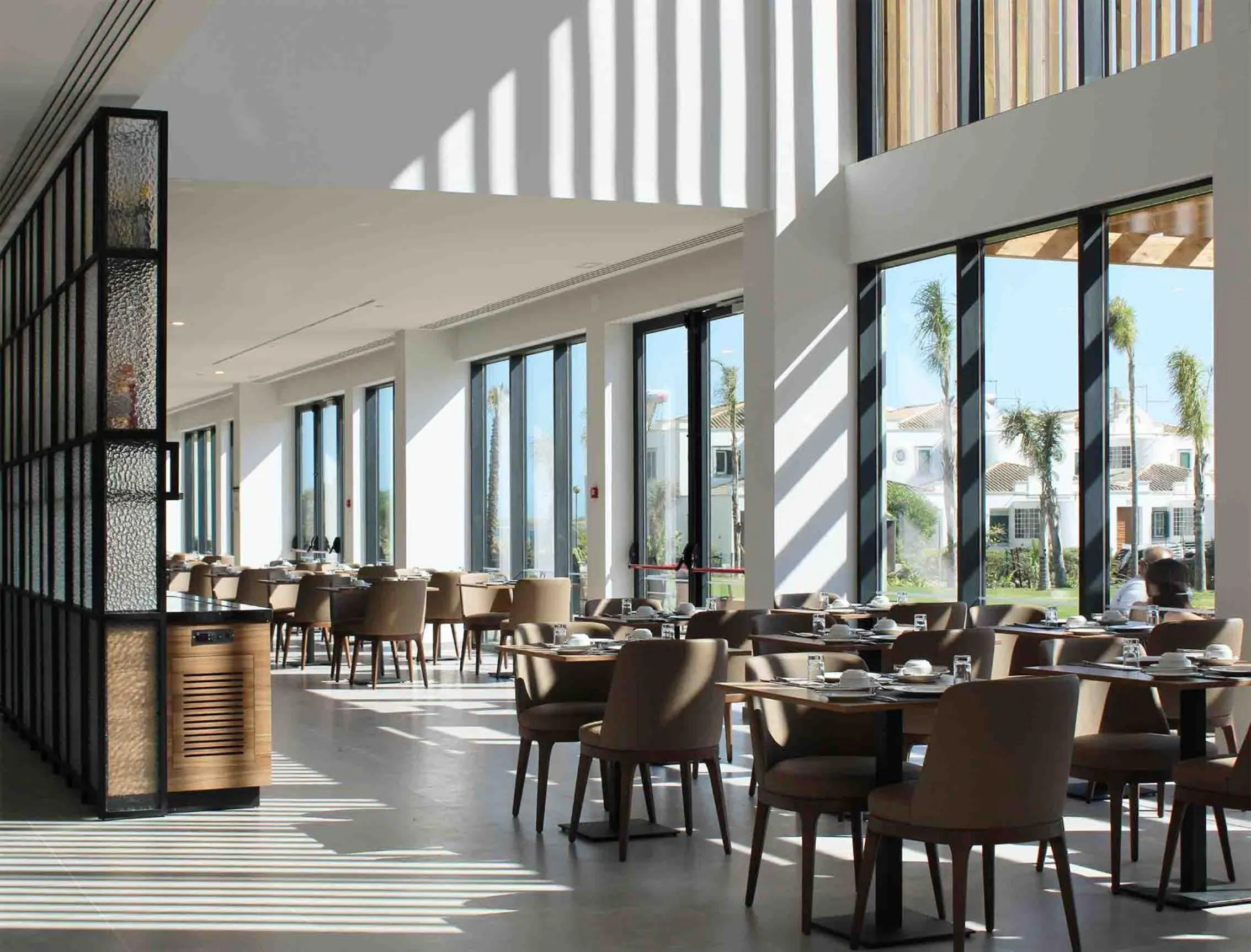 Restaurant/places to eat in AP Cabanas Beach & Nature - Adults Friendly