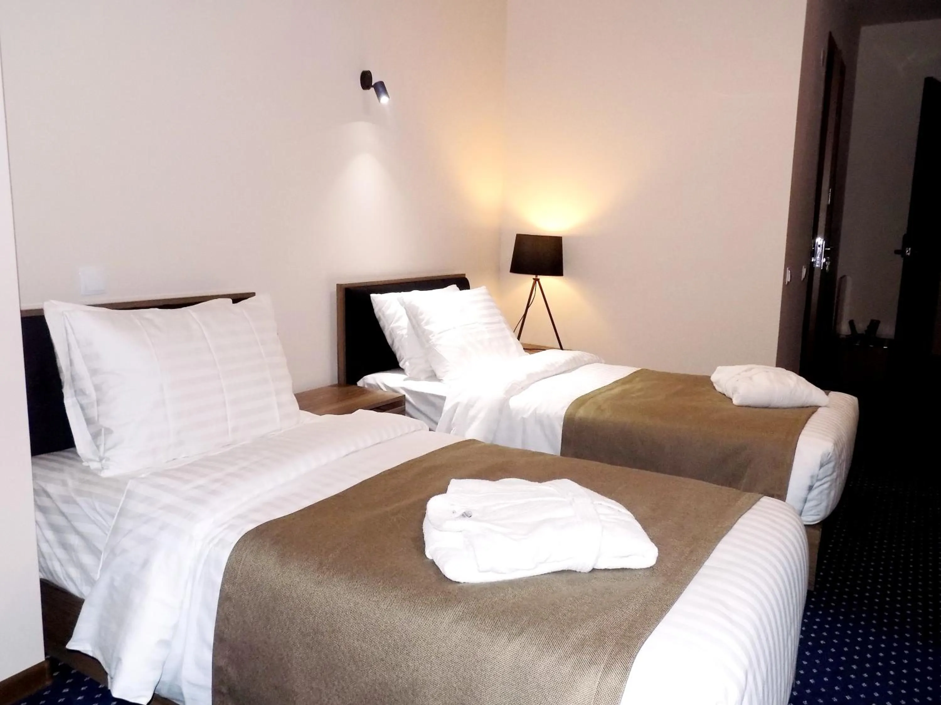 Bed in Garden Palace