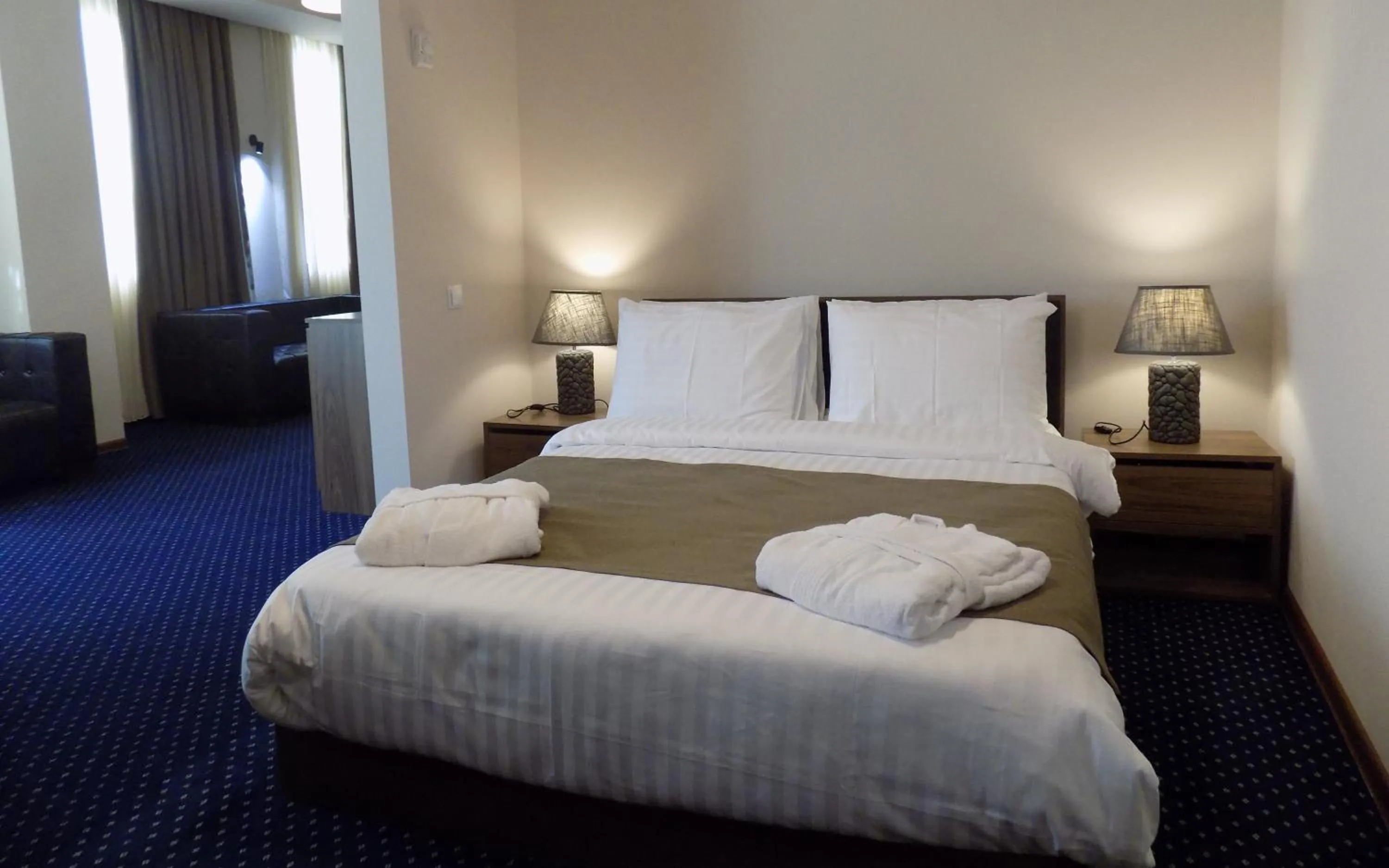 Bed in Garden Palace