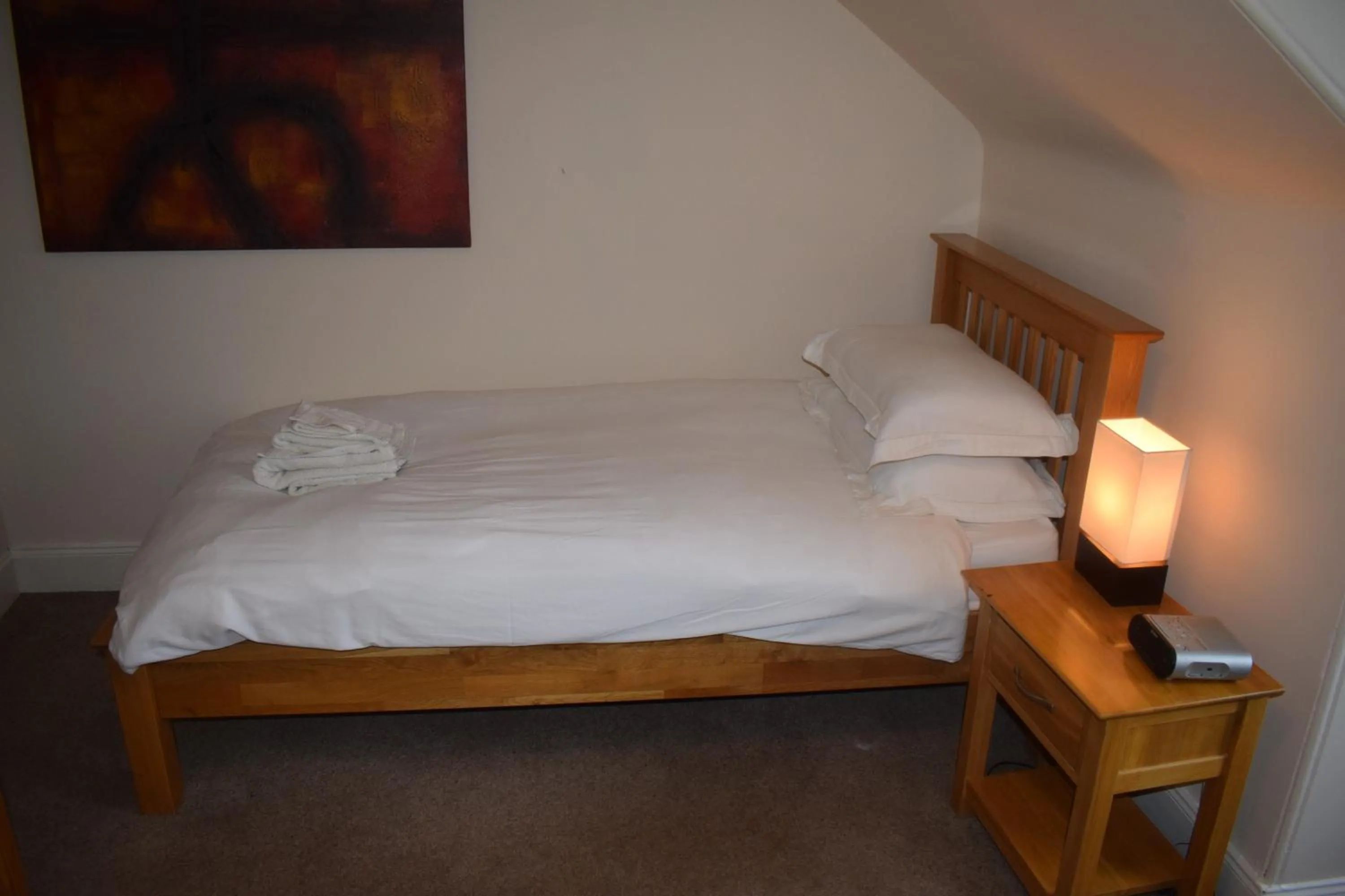 Bed in Cheers Cafe Bar & Tavern