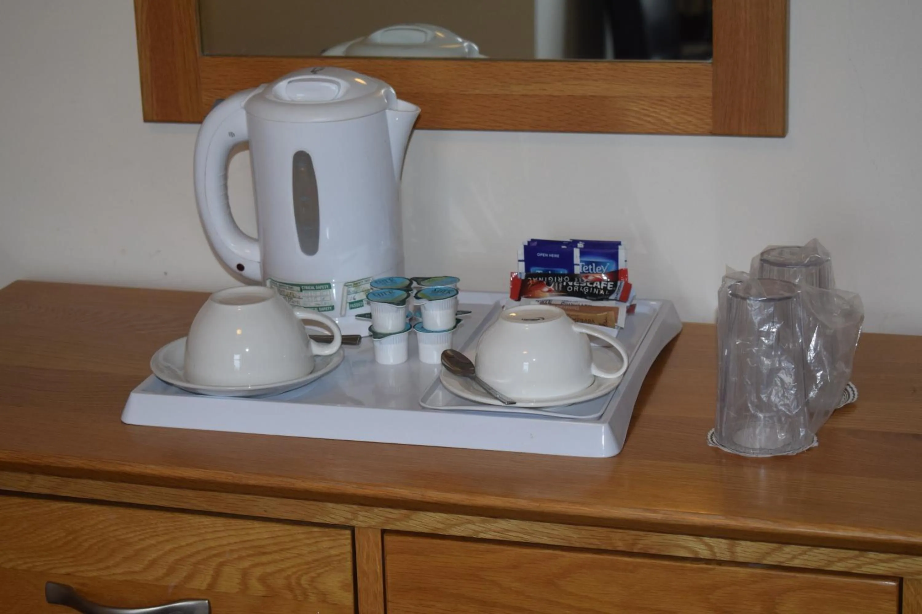 Coffee/tea facilities in Cheers Cafe Bar & Tavern