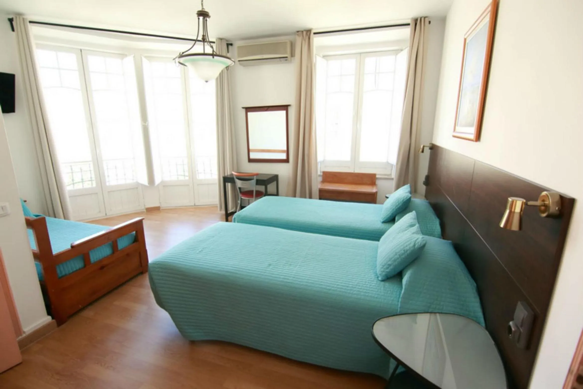 Bedroom, Bed in Residencial Joao XXI