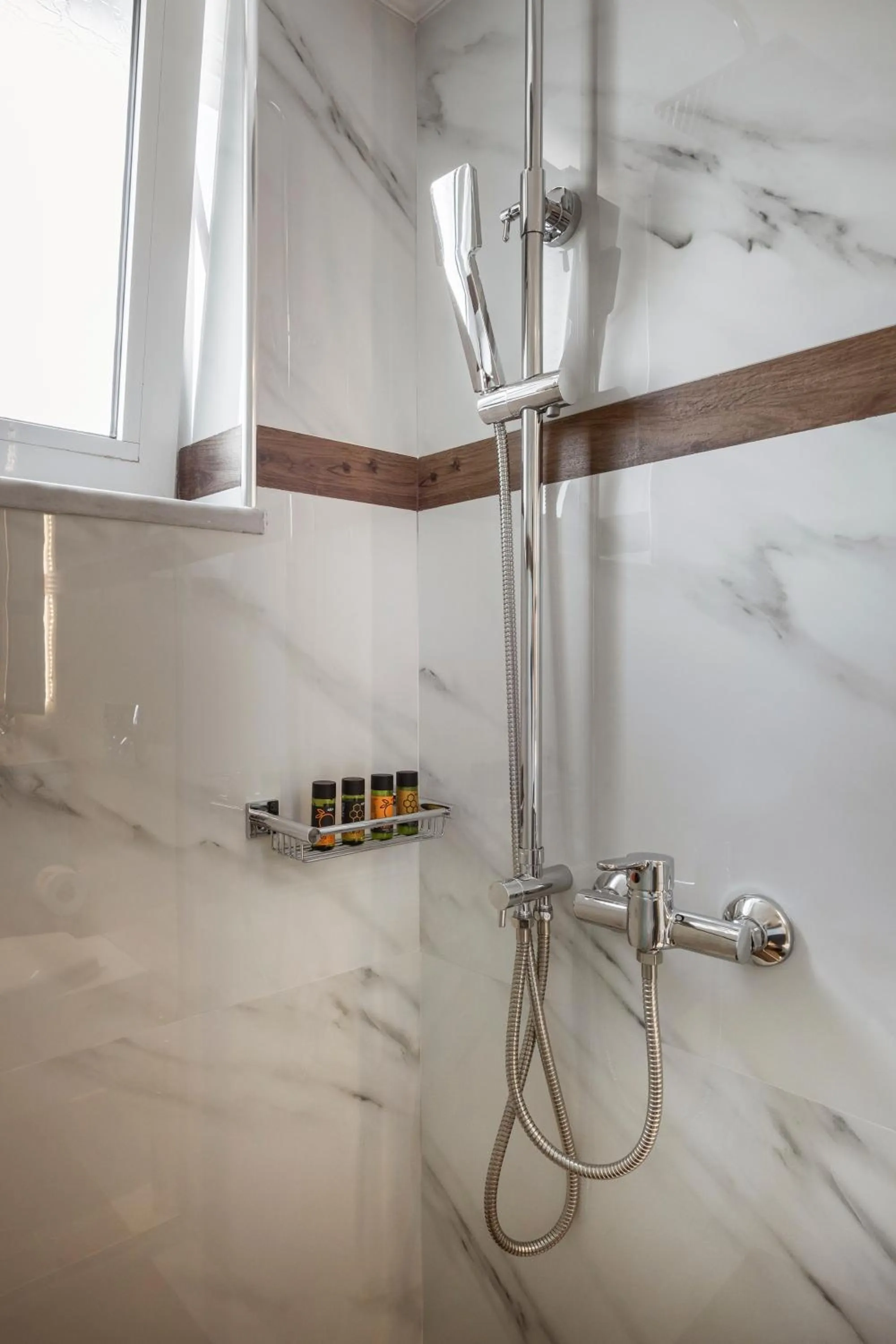 Bathroom in Sun Ray Luxury Apartments