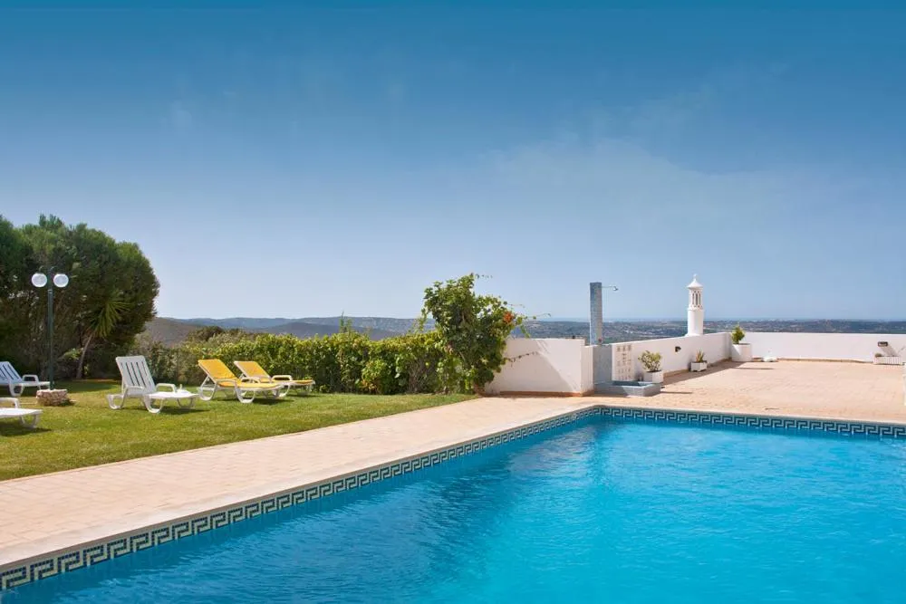 Swimming pool in Alte Hotel