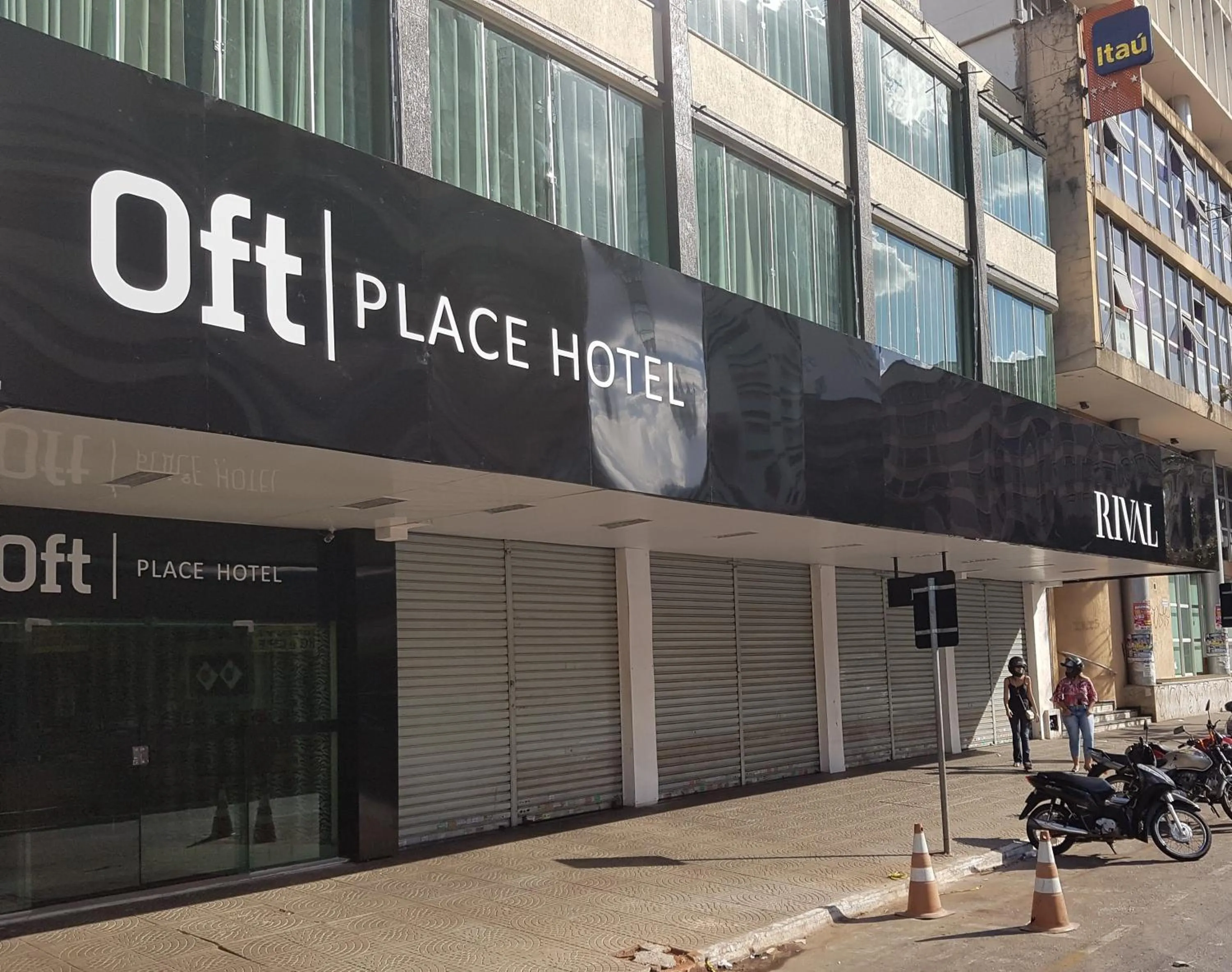 Facade/entrance in Oft Place Hotel