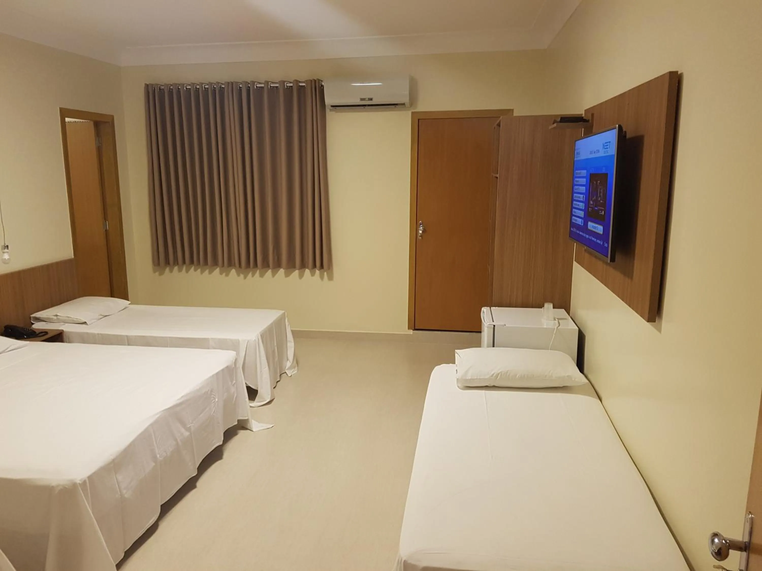 Bed in Oft Place Hotel