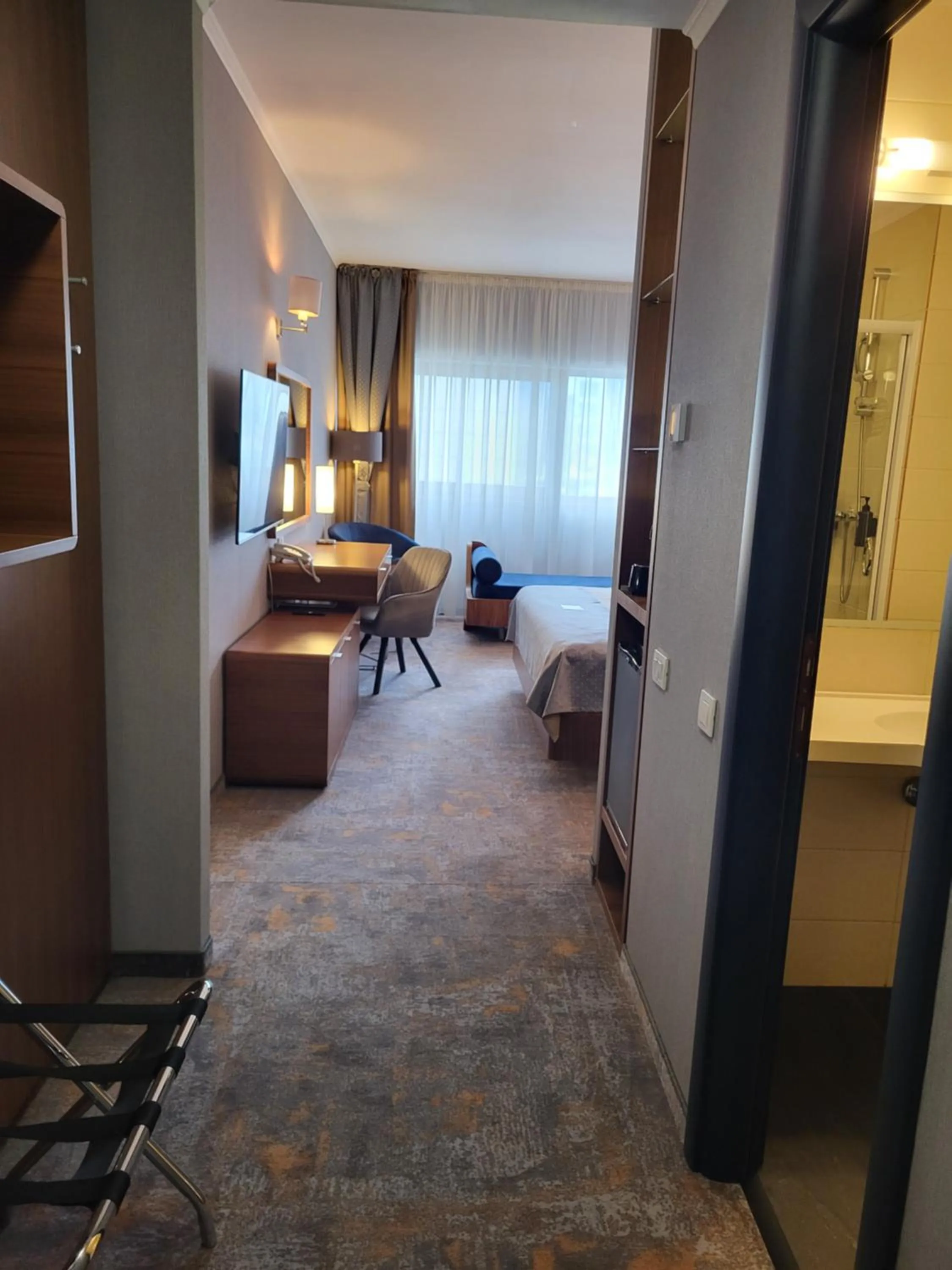 Photo of the whole room, Bed in Wyndham Cluj