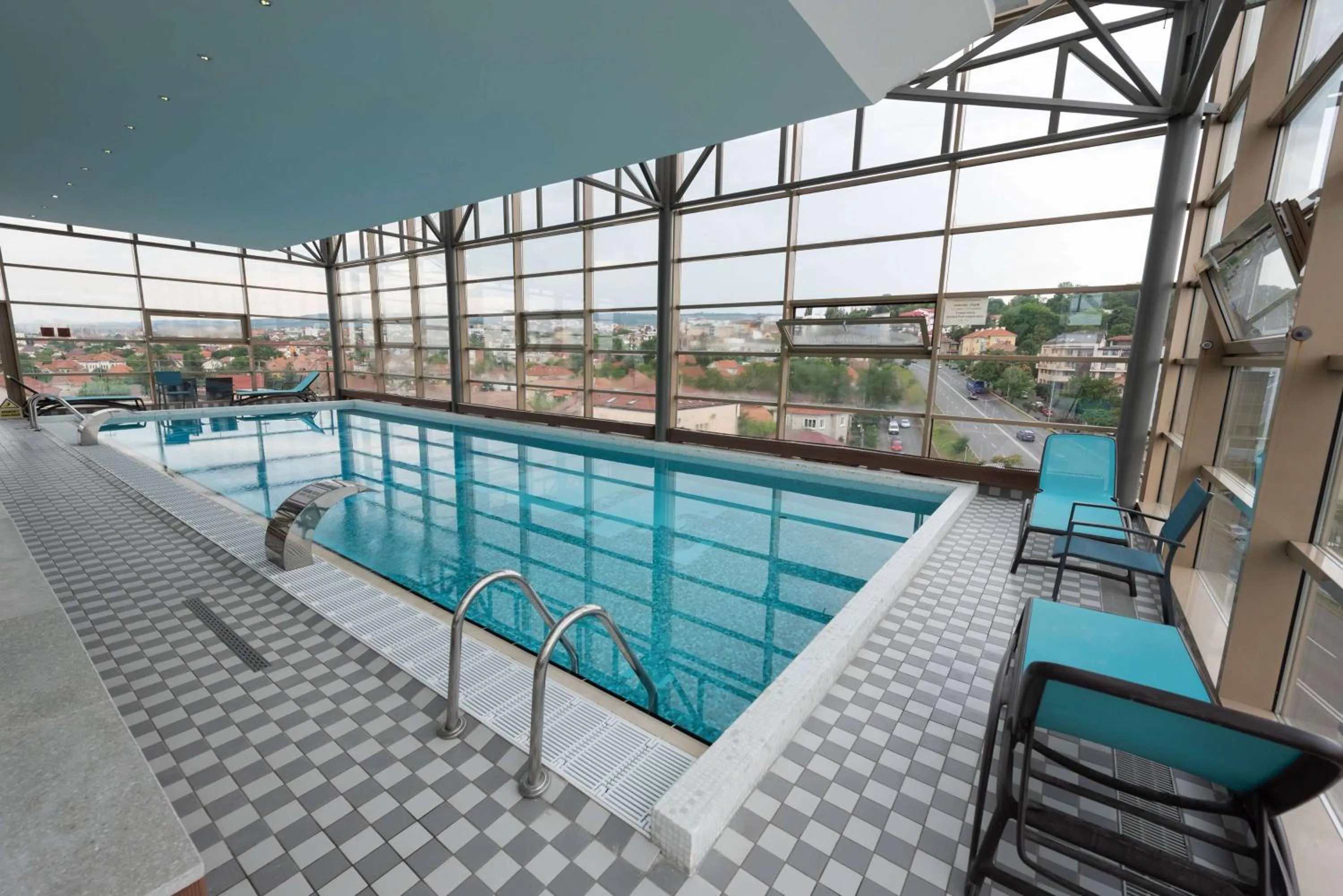 Pool view in Wyndham Cluj