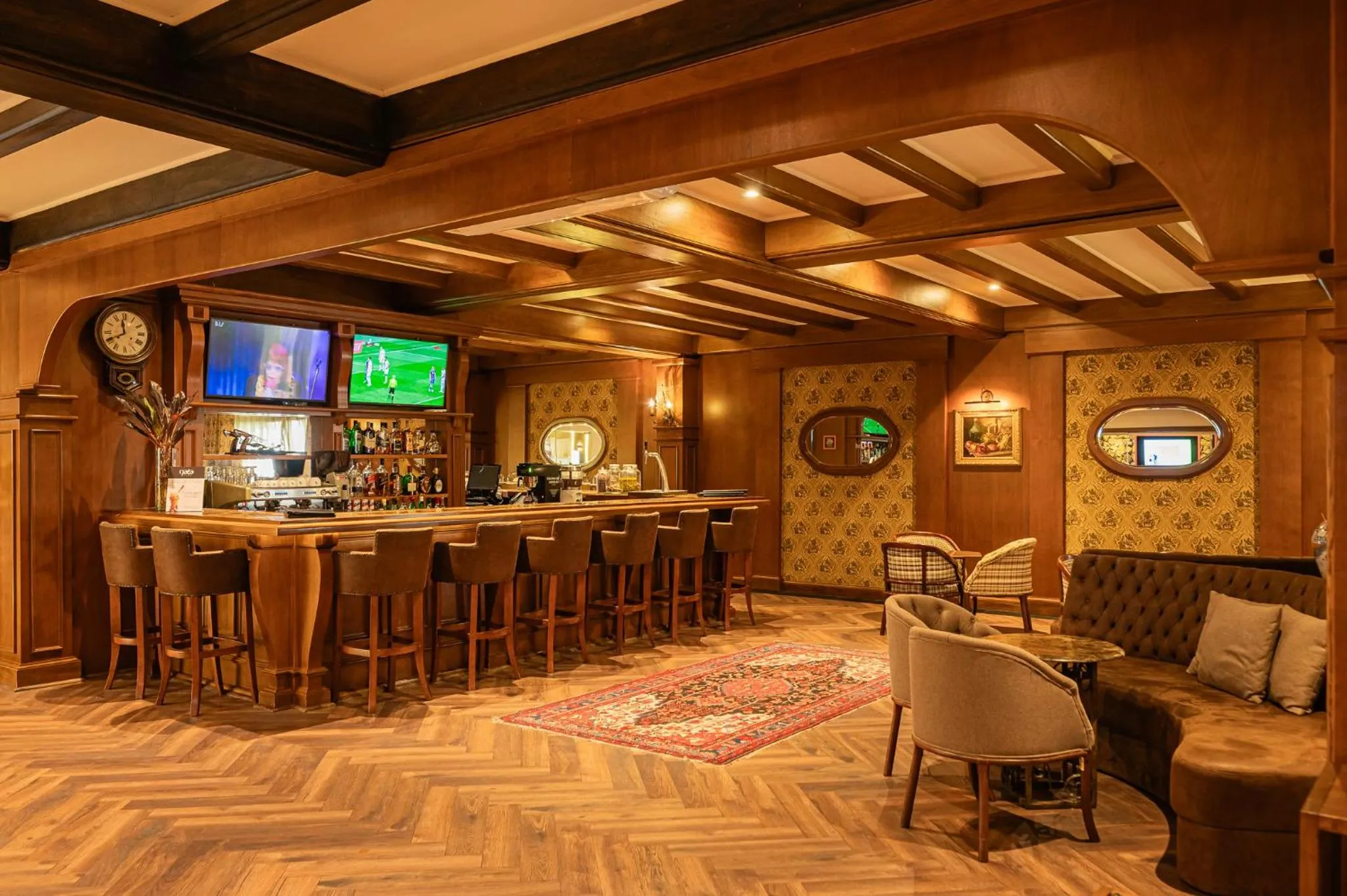 Seating area in Serrazul Hotel