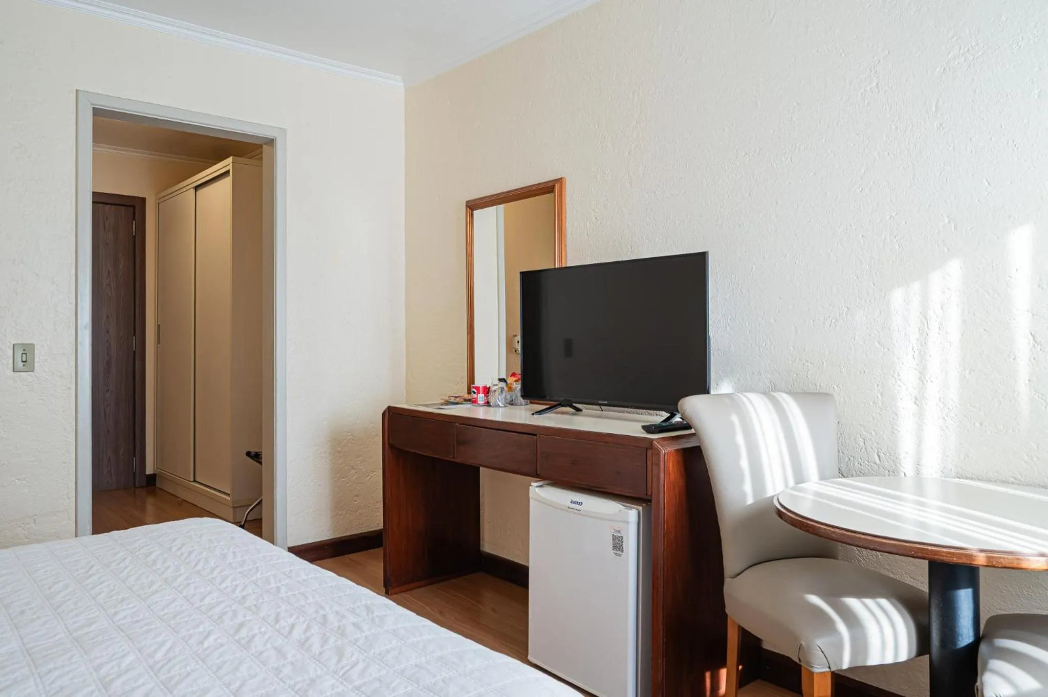 Bedroom, Bed in Serrazul Hotel