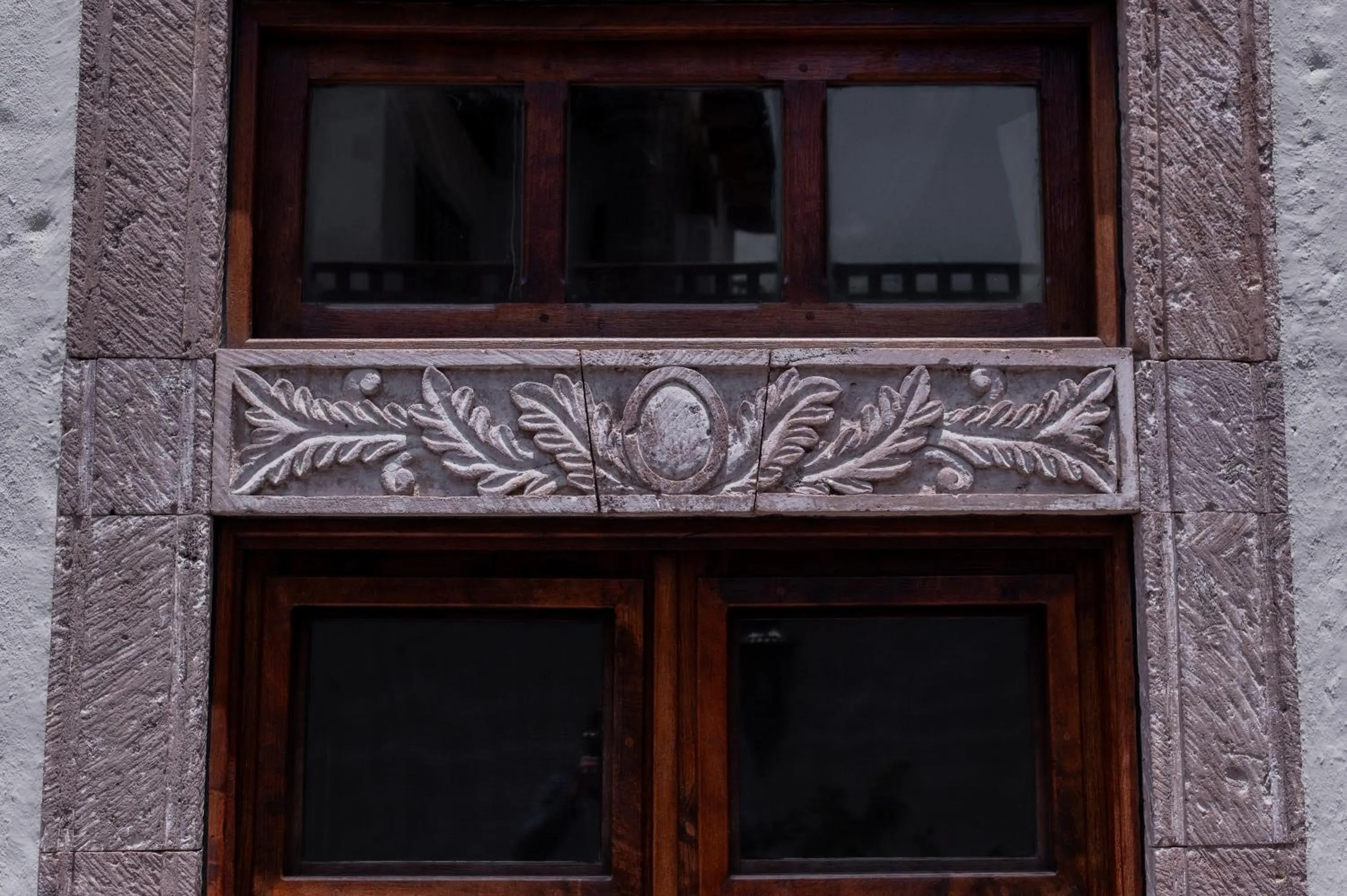 Decorative detail in Casa Sollano 34