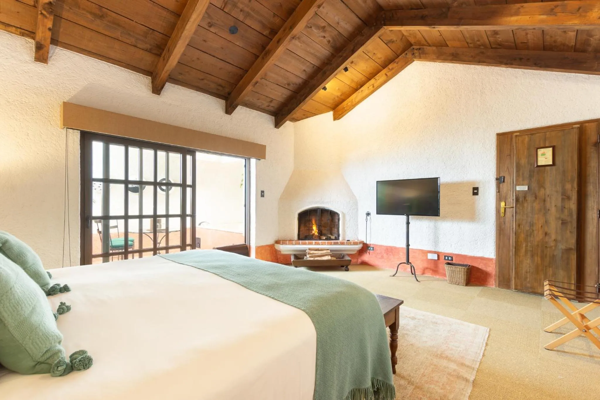 Photo of the whole room, Bed in Hotel Museo Spa Casa Santo Domingo