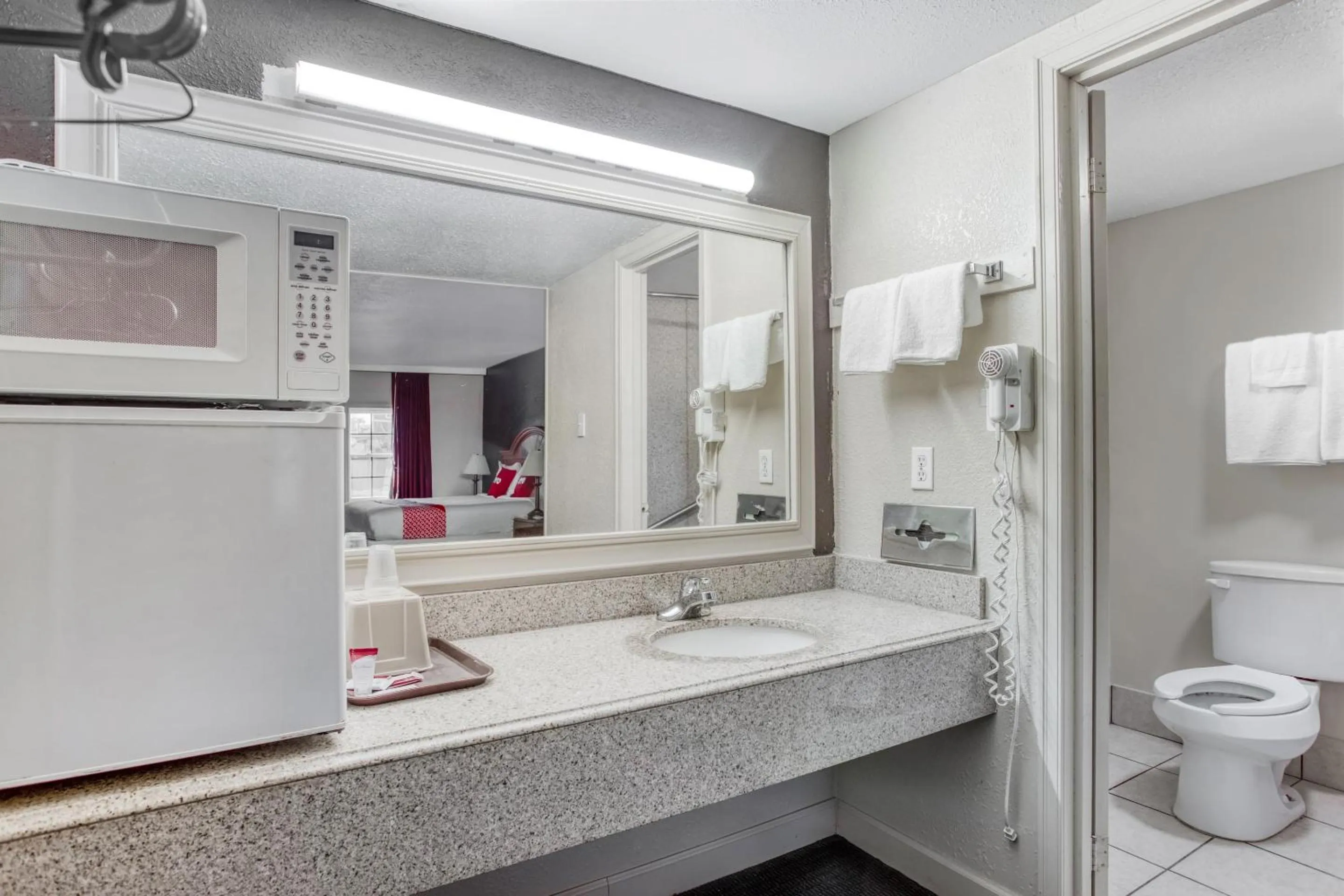 Bathroom in OYO Hotel Bald Knob AR Hwy 64