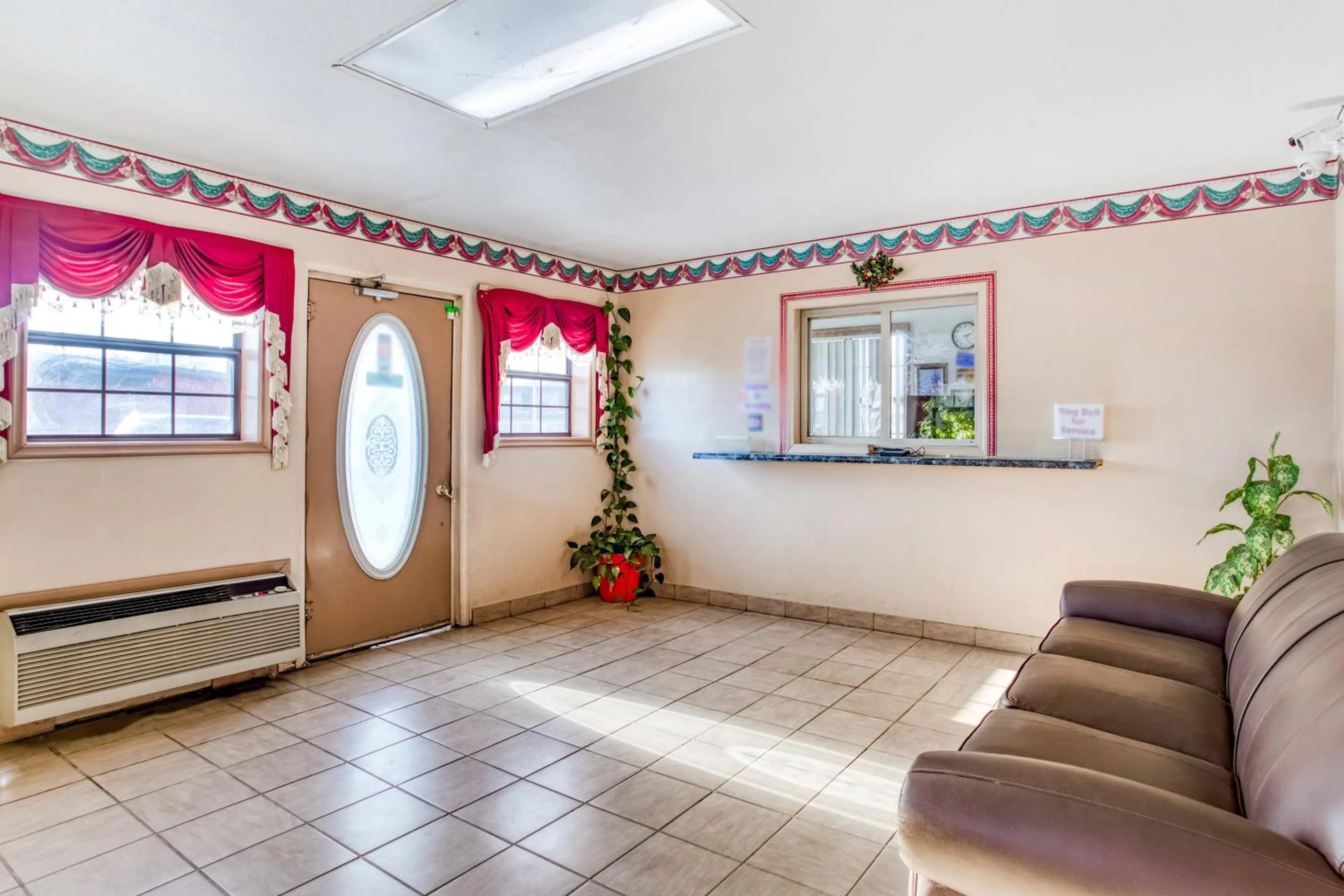 Lobby or reception in OYO Hotel Bald Knob AR Hwy 64