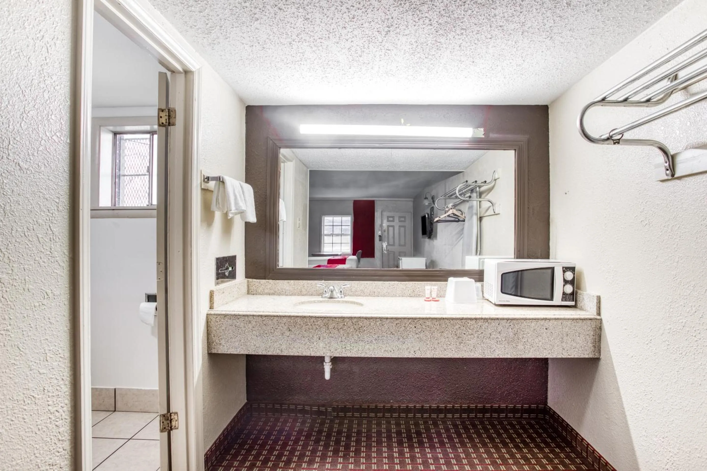 Bathroom in OYO Hotel Bald Knob near Searcy AR