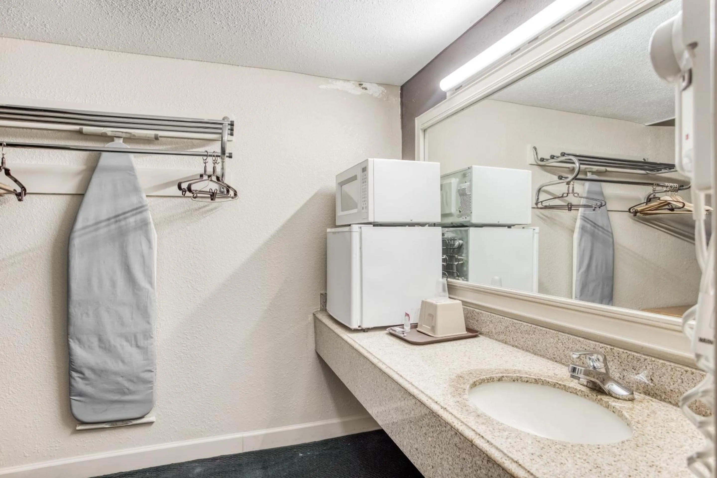 Bathroom in OYO Hotel Bald Knob near Searcy AR