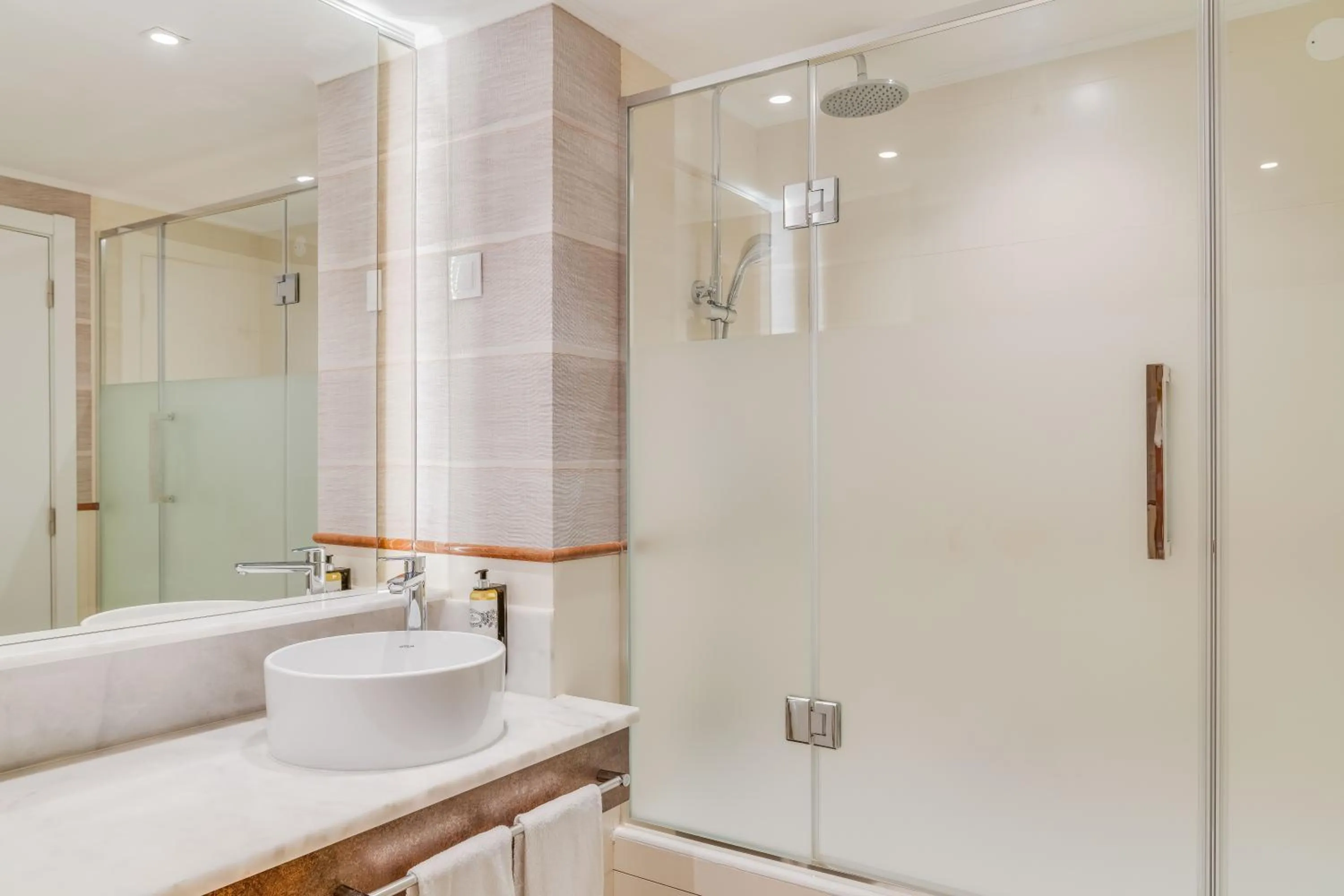 Bathroom in Pestana Blue Alvor Beach - All Inclusive Hotel