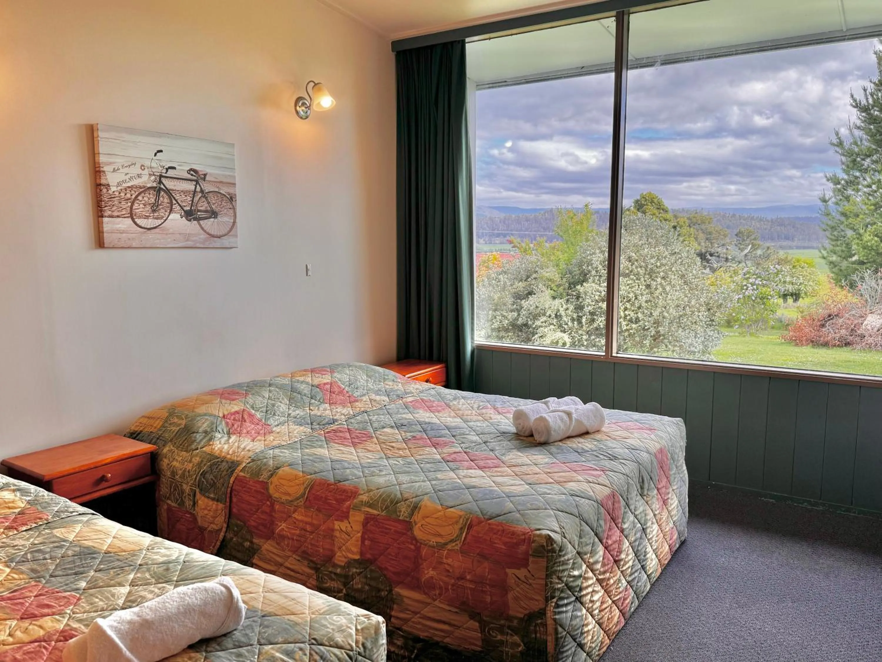 Bed in Mountain View Country Inn