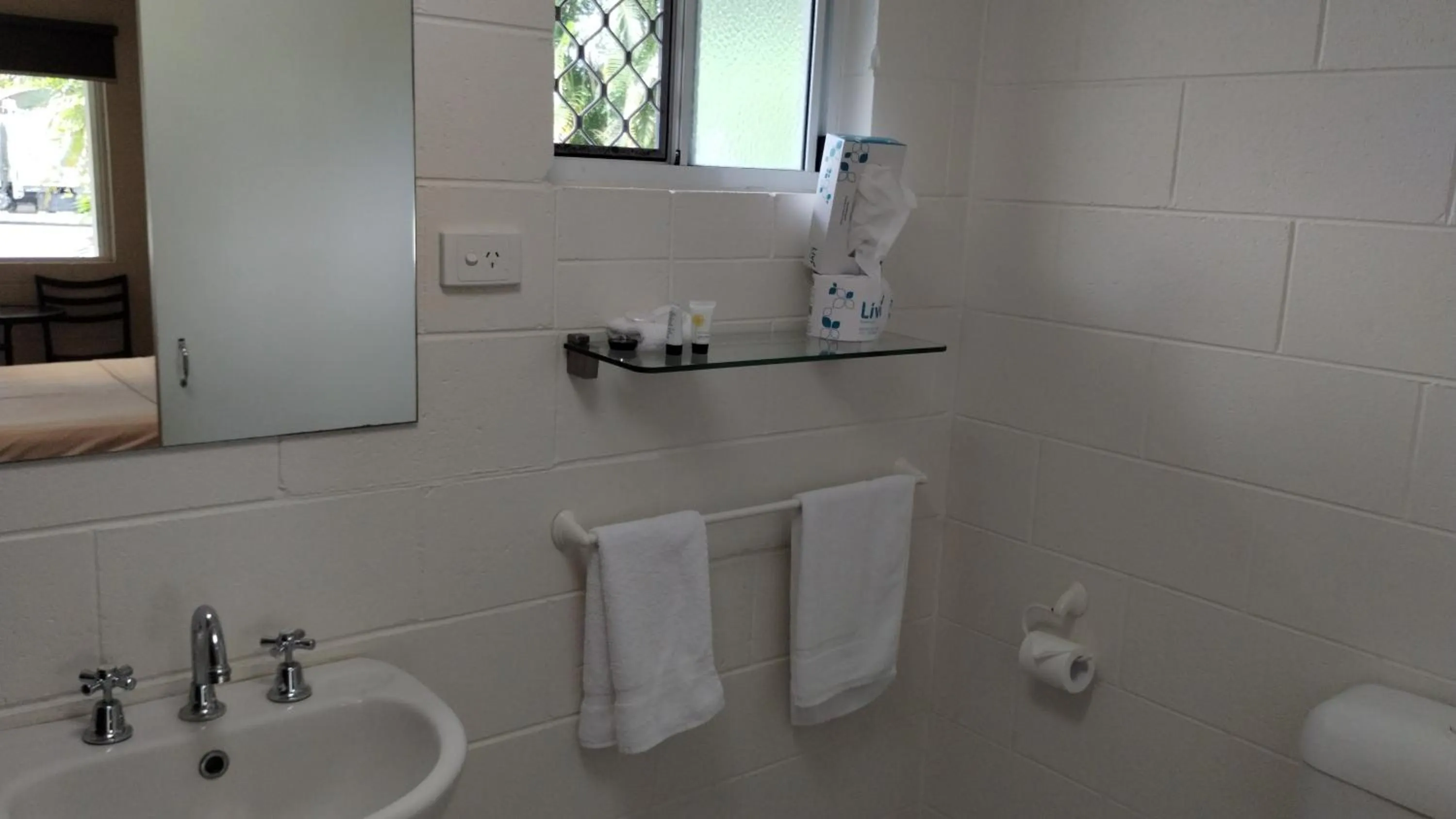 Toilet in Tully Motel