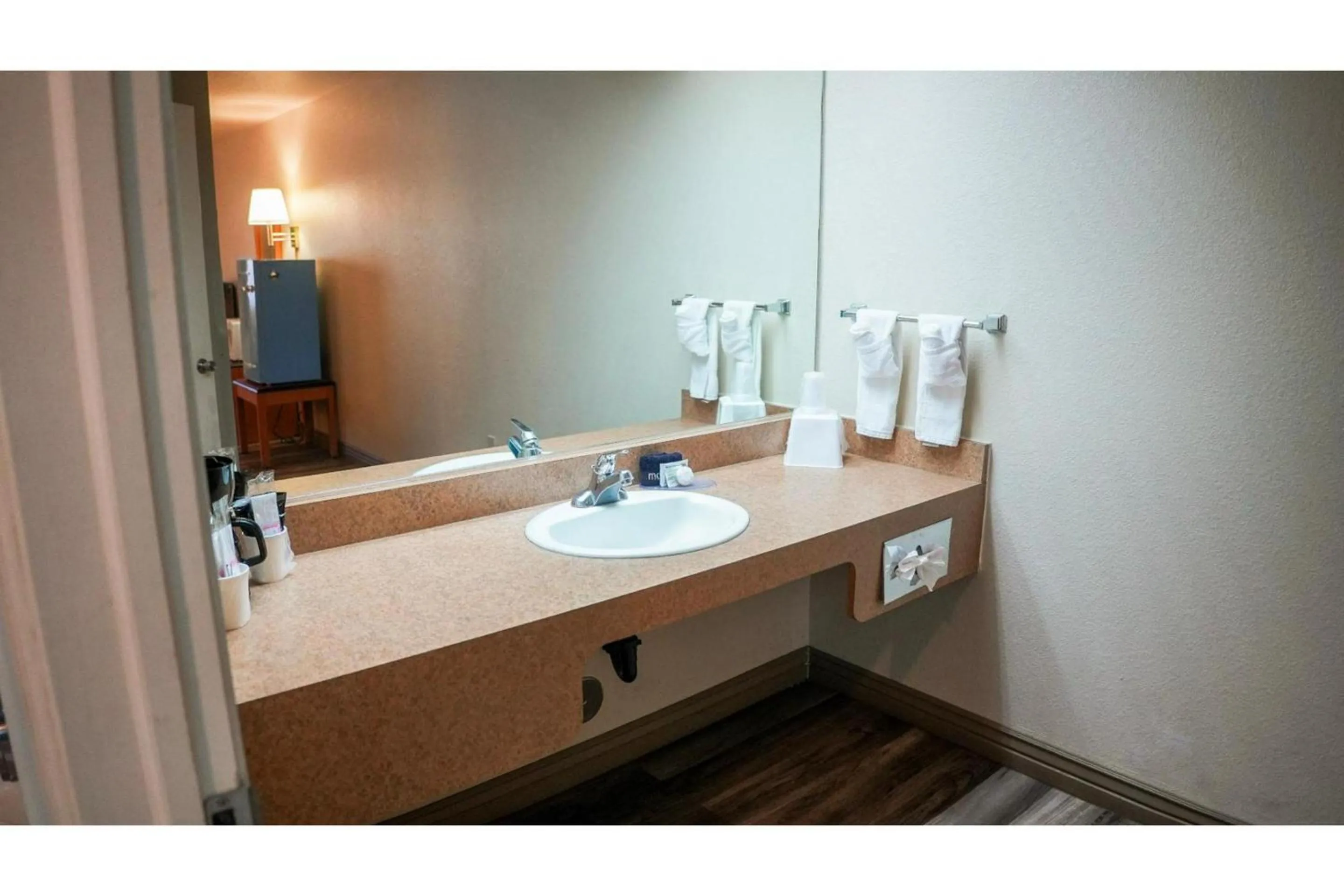 Bathroom in Sierra Inn Capital O ft Huachuca