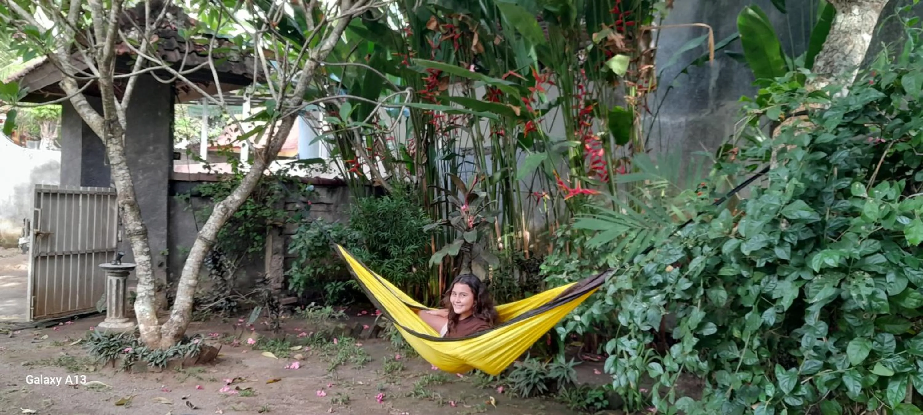 Garden in Indah Homestay and Cooking classes