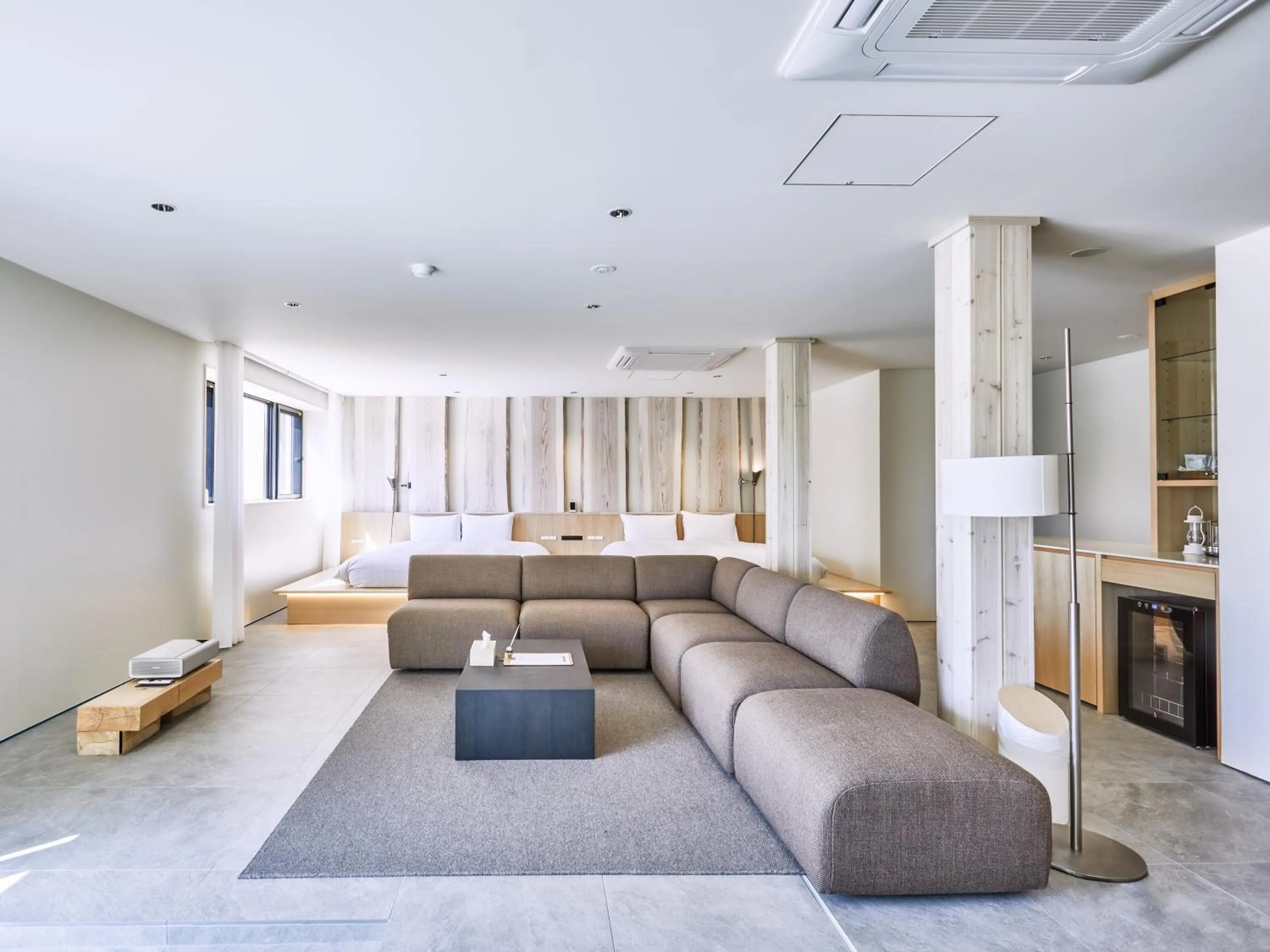 Living room in ANDO HOTEL NARA Wakakusayama -DLIGHT LIFE & HOTELS-