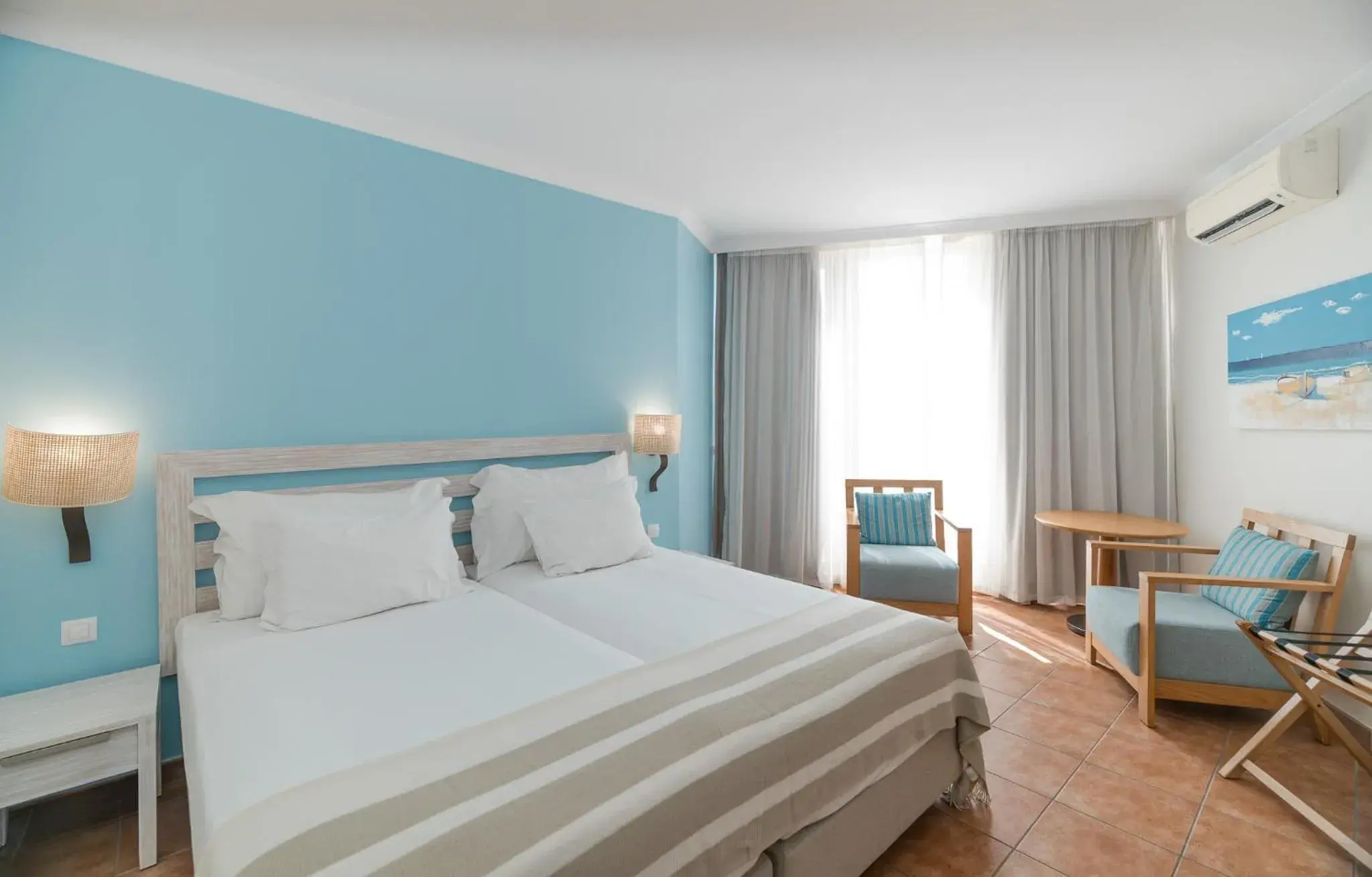 Deluxe Double Room with Extra Bed Sea View in Pestana Viking Beach & SPA Resort Deluxe Double Room with Extra Bed Sea View in Pestana Viking Beach & SPA Resort