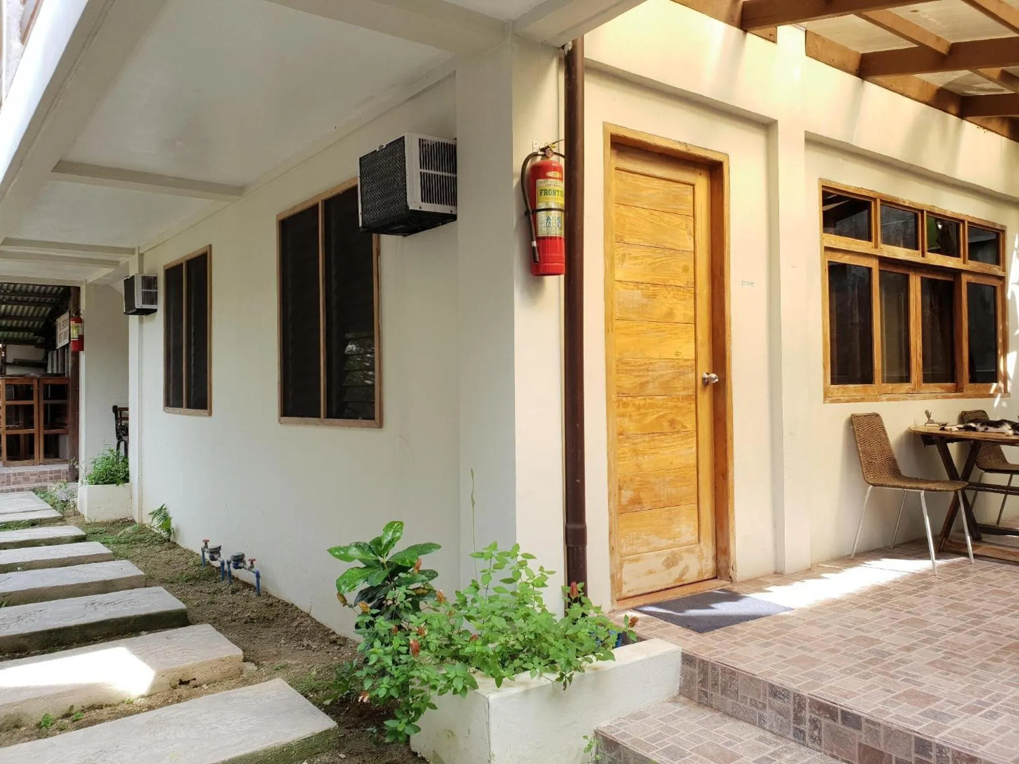 Patio in UrbanView BNKY Bed and Breakfast Palawan by RedDoorz