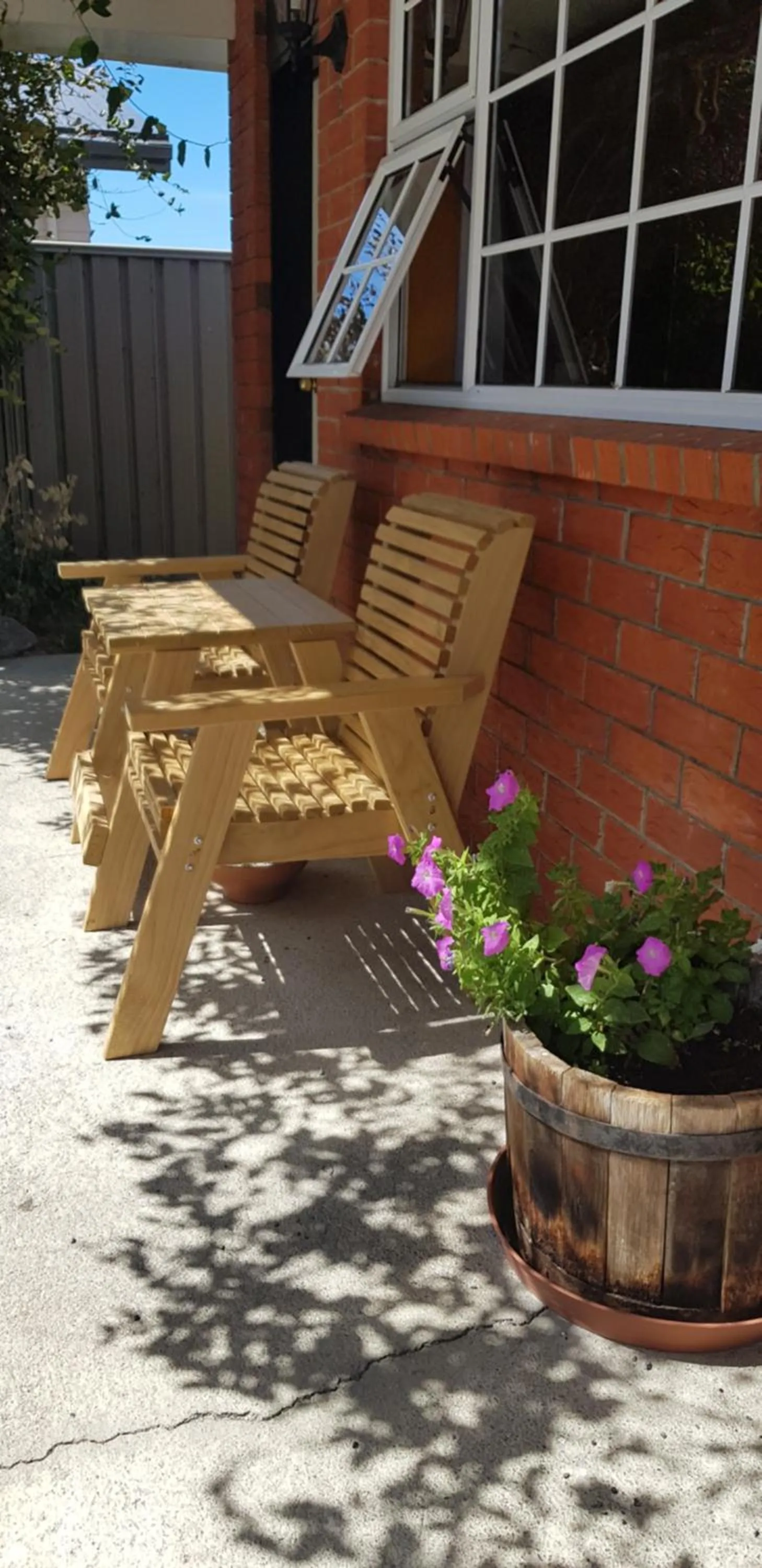 Patio in Colonial Motel