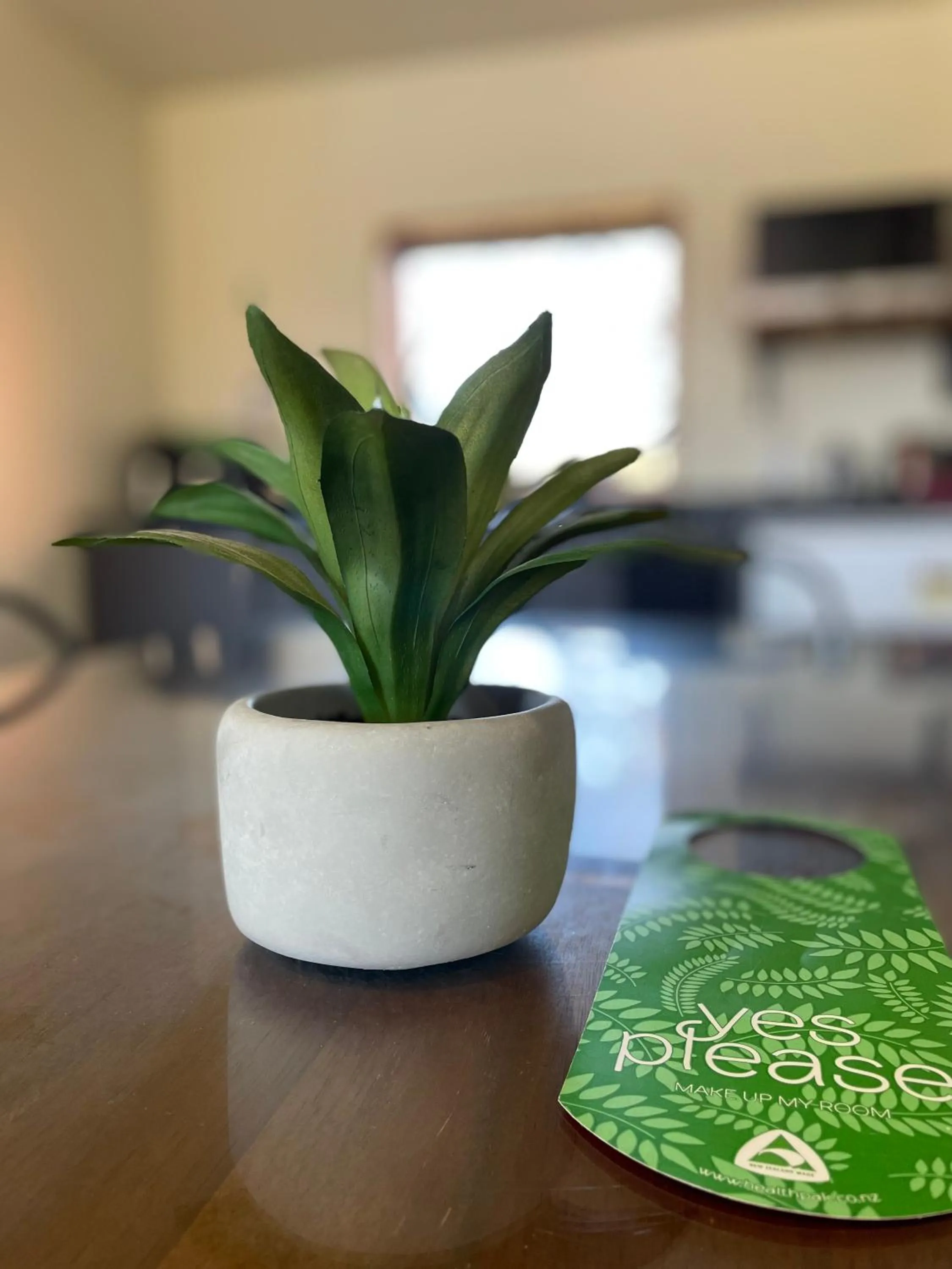 Decorative detail in Colonial Motel