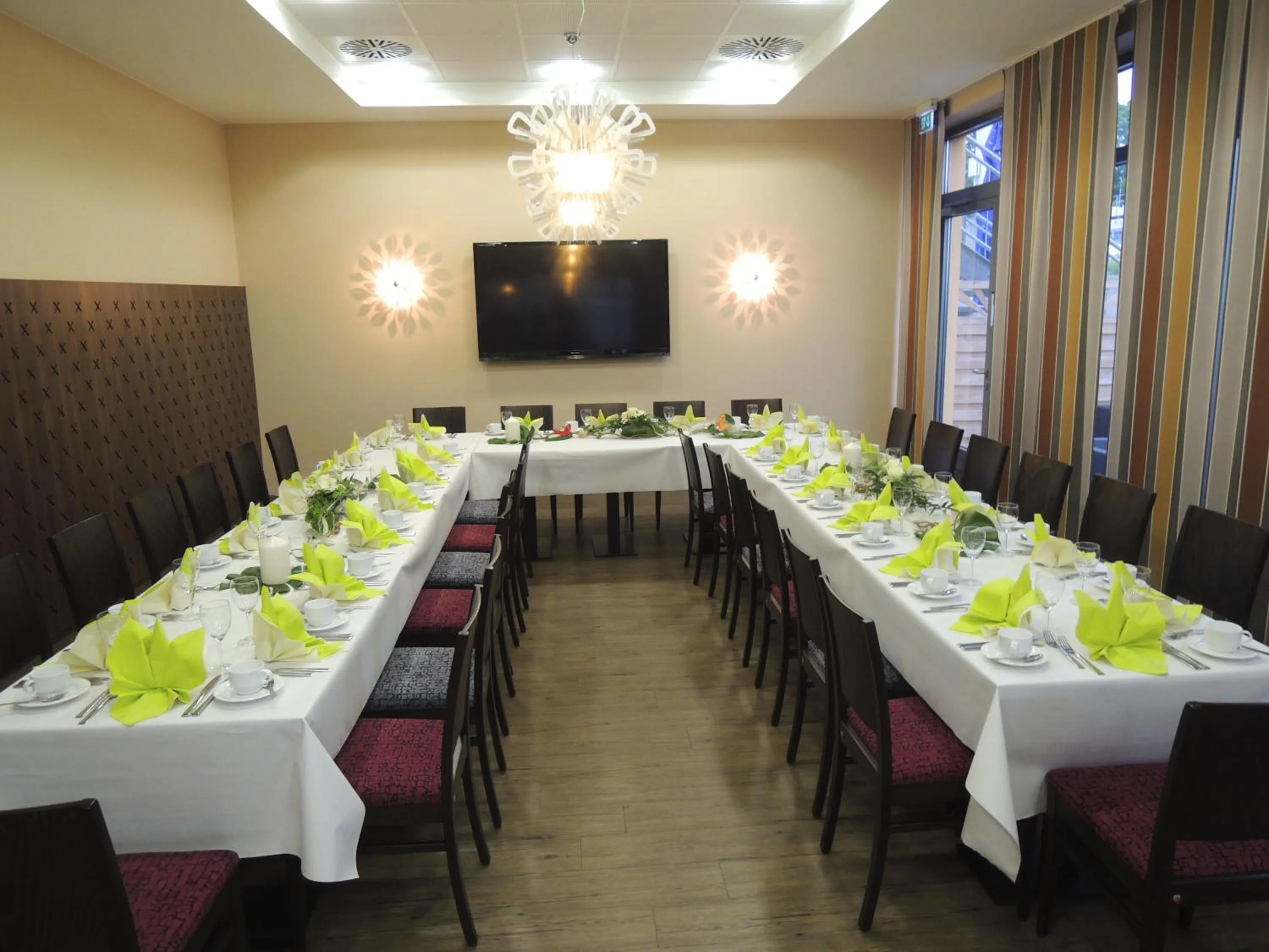 Restaurant/places to eat in Zum Eichenzeller