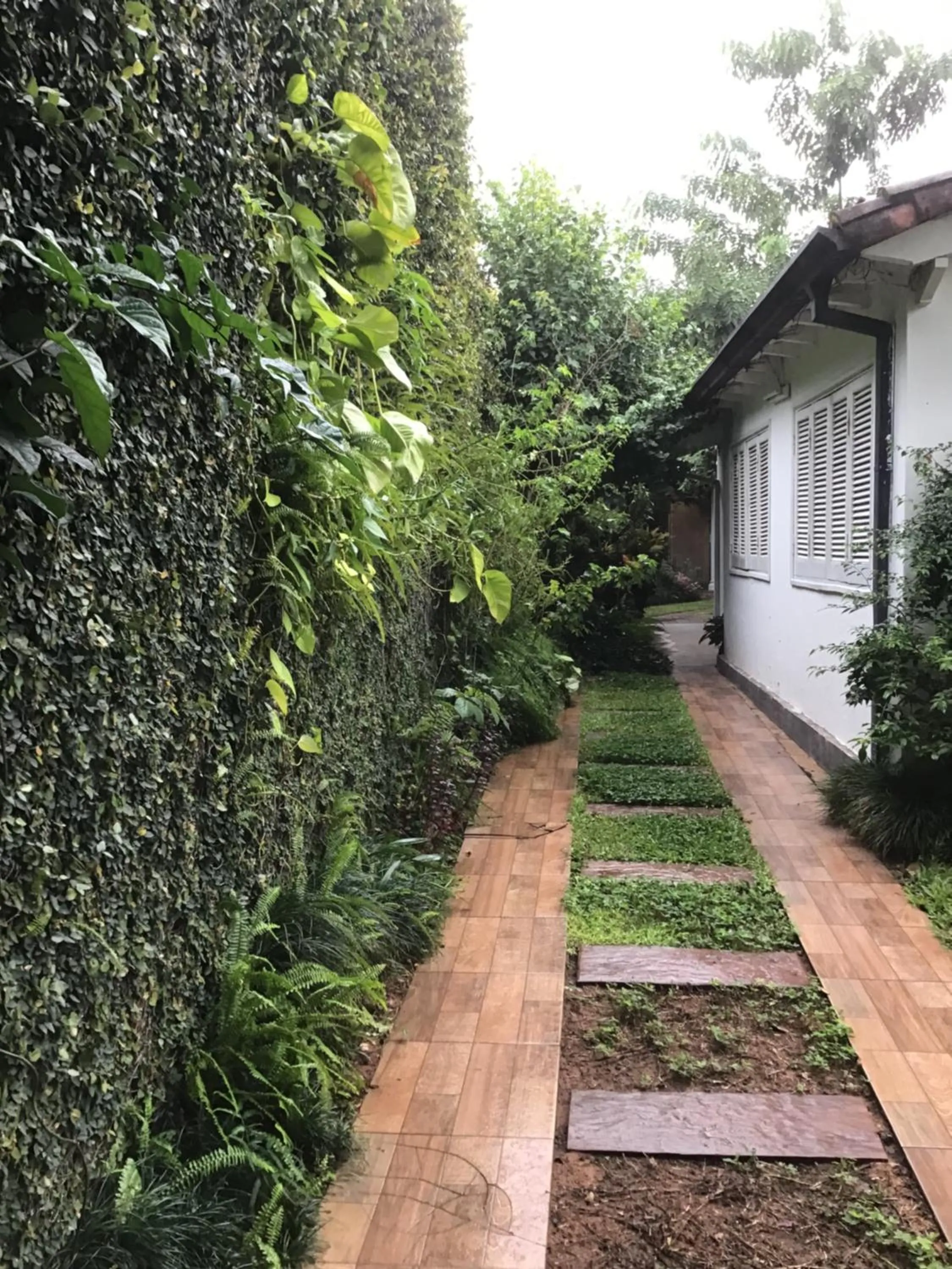 Property building in Granados