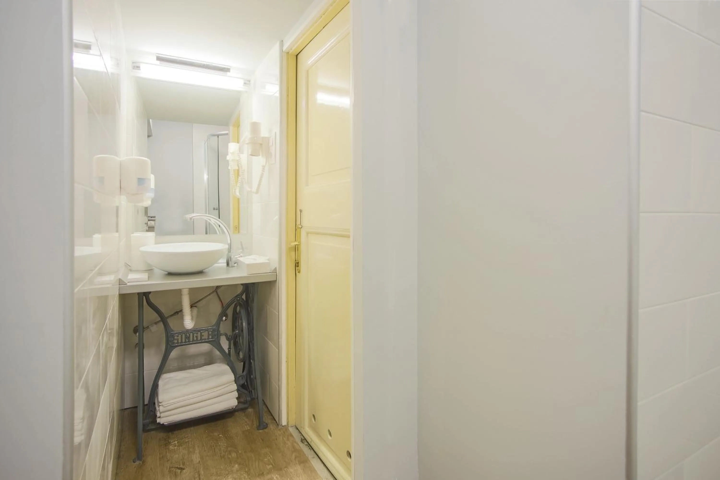 Toilet in Hotel Carpe Diem