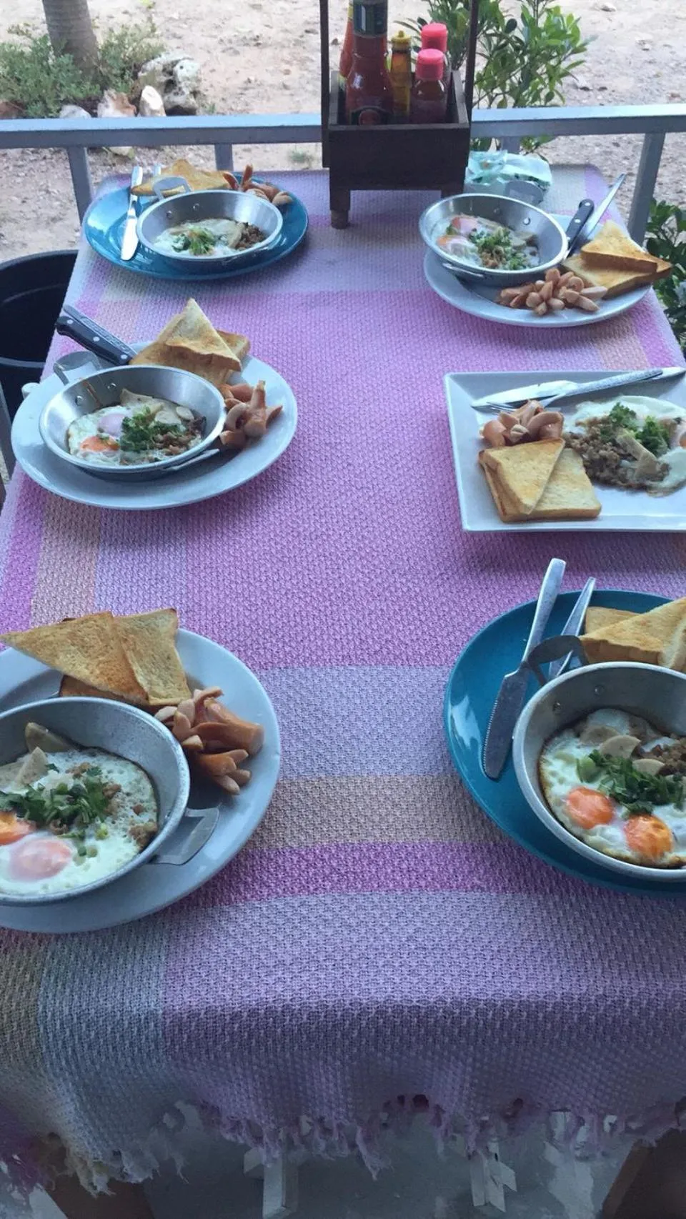 Breakfast in Baan Suchanuch