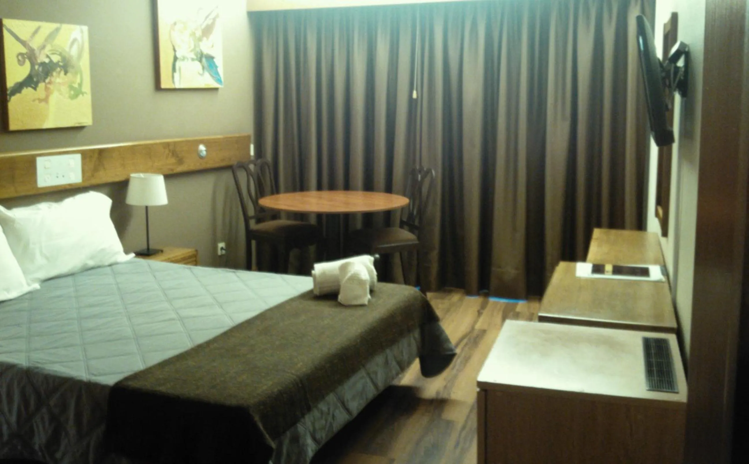 Bed in Hotel Meia Lua