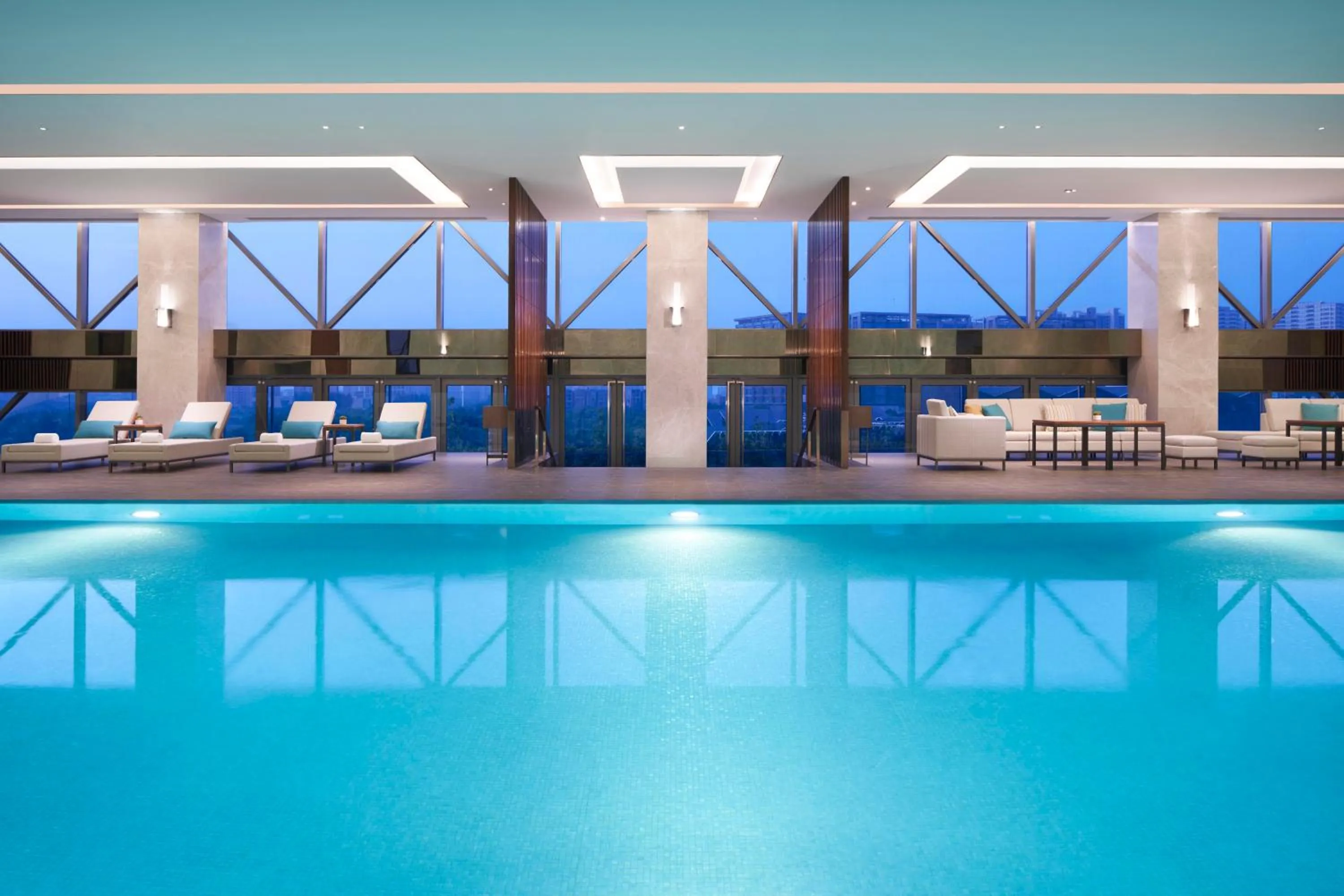 Swimming pool in Hyatt Regency Shanghai Jiading