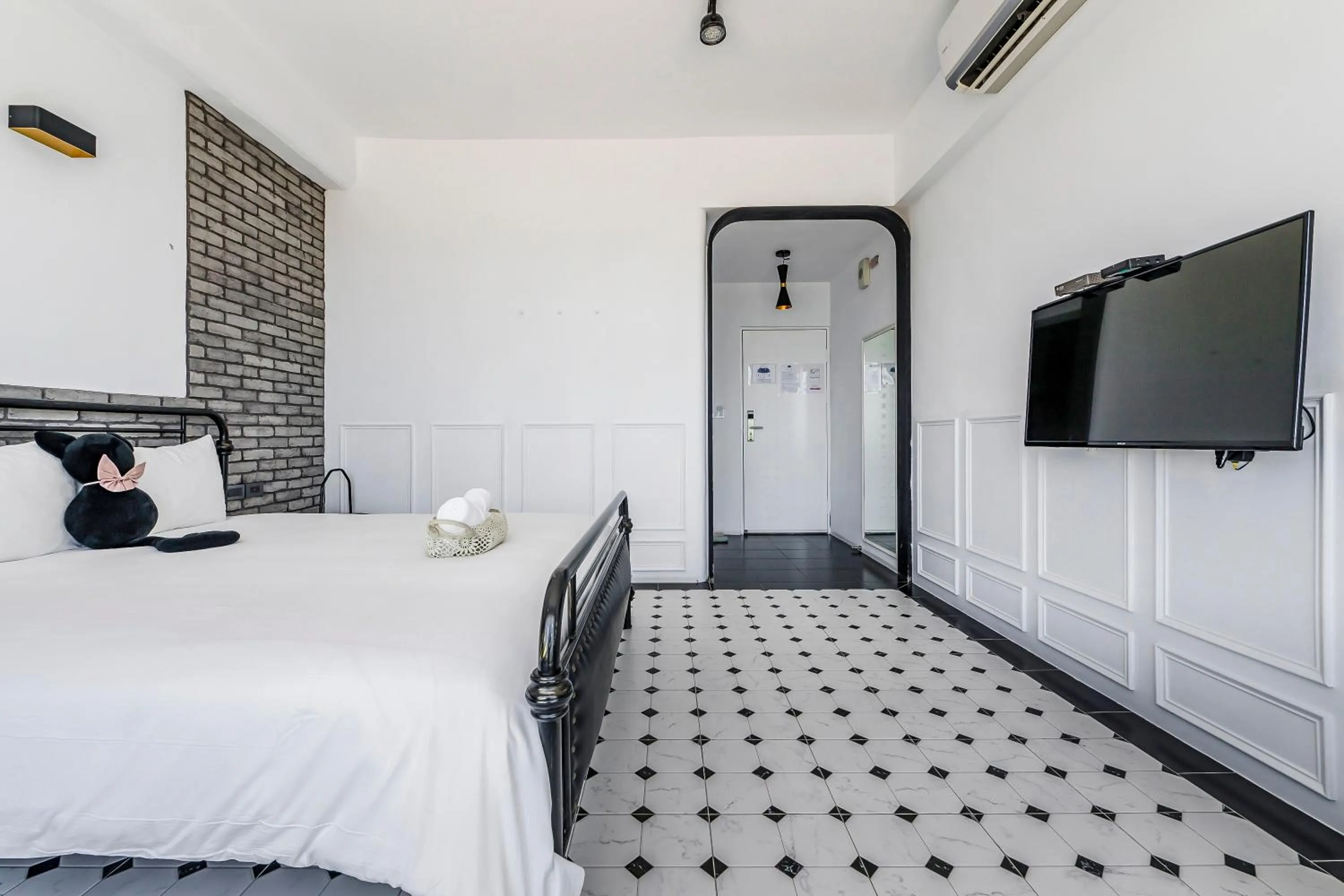 Bedroom, Bed in Cat at Greece