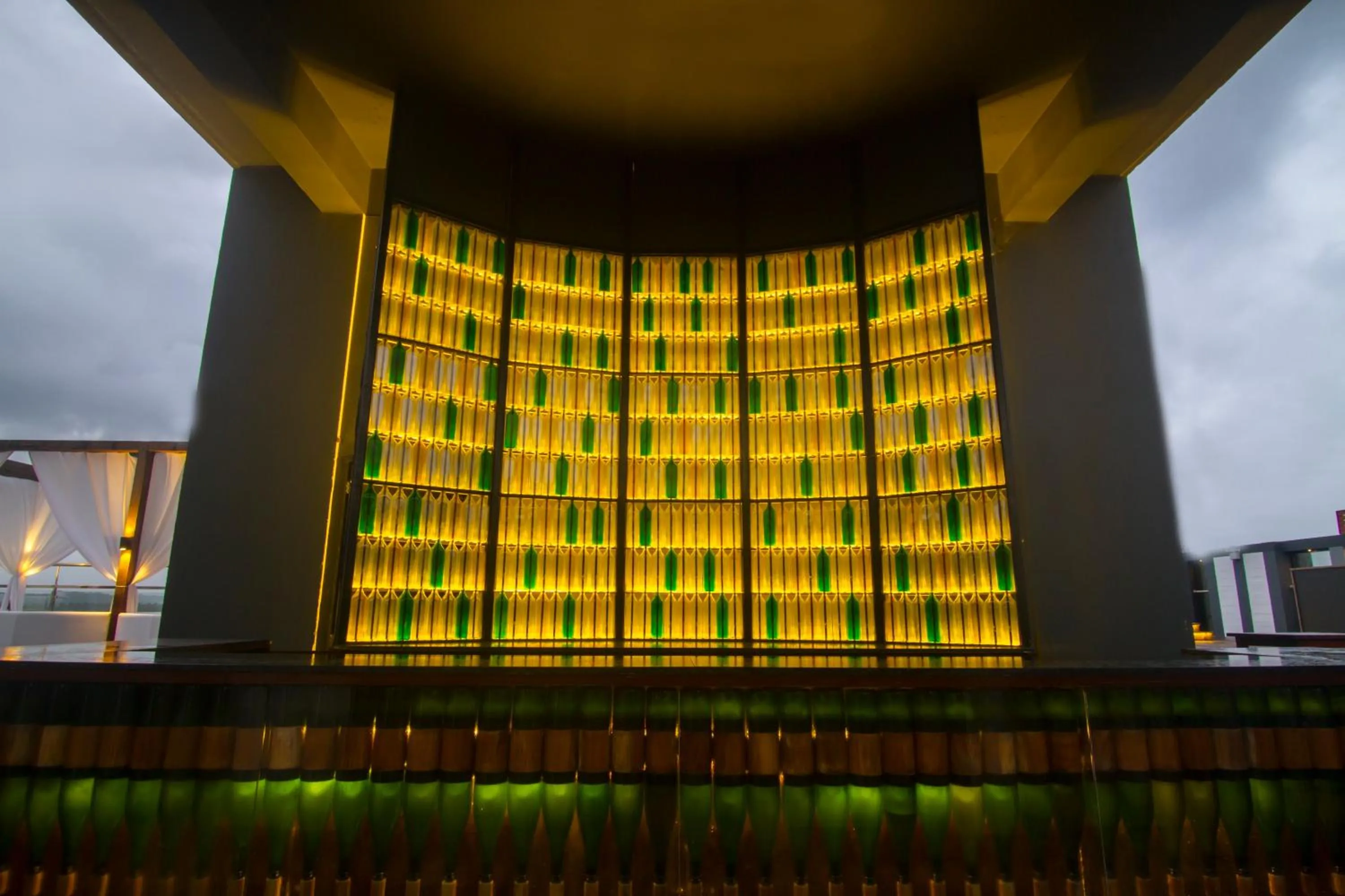 Lounge or bar in SinQ Prive