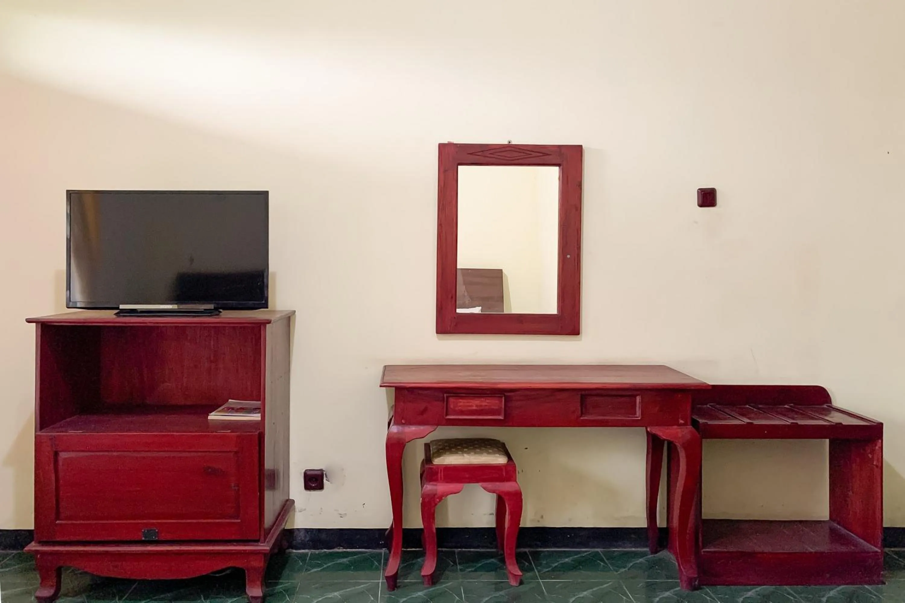 Bedroom in RedDoorz near RSUD R Syamsudin Sukabumi