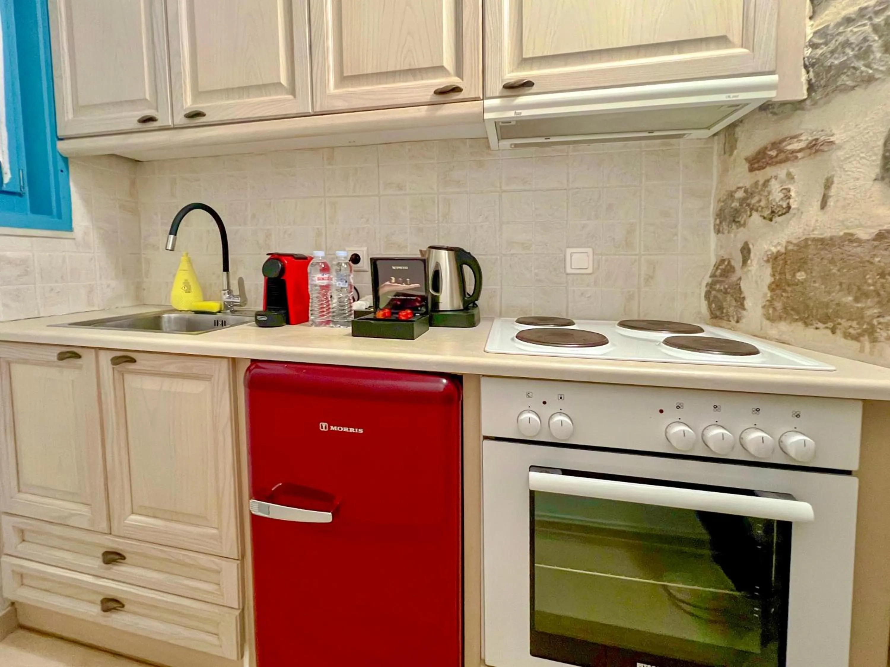 PortaDelMare deluxe suites