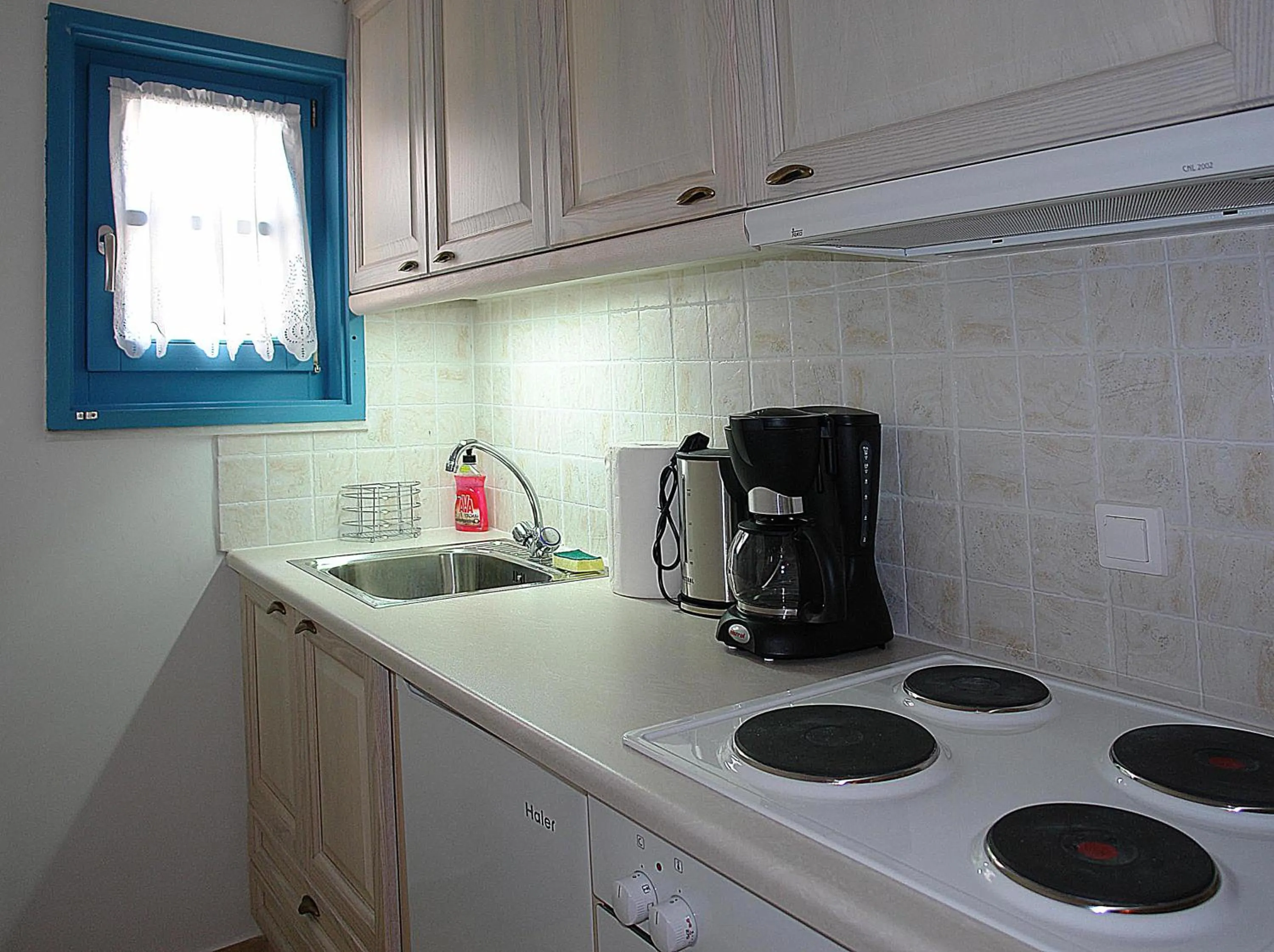 Coffee/tea facilities in PortaDelMare deluxe suites