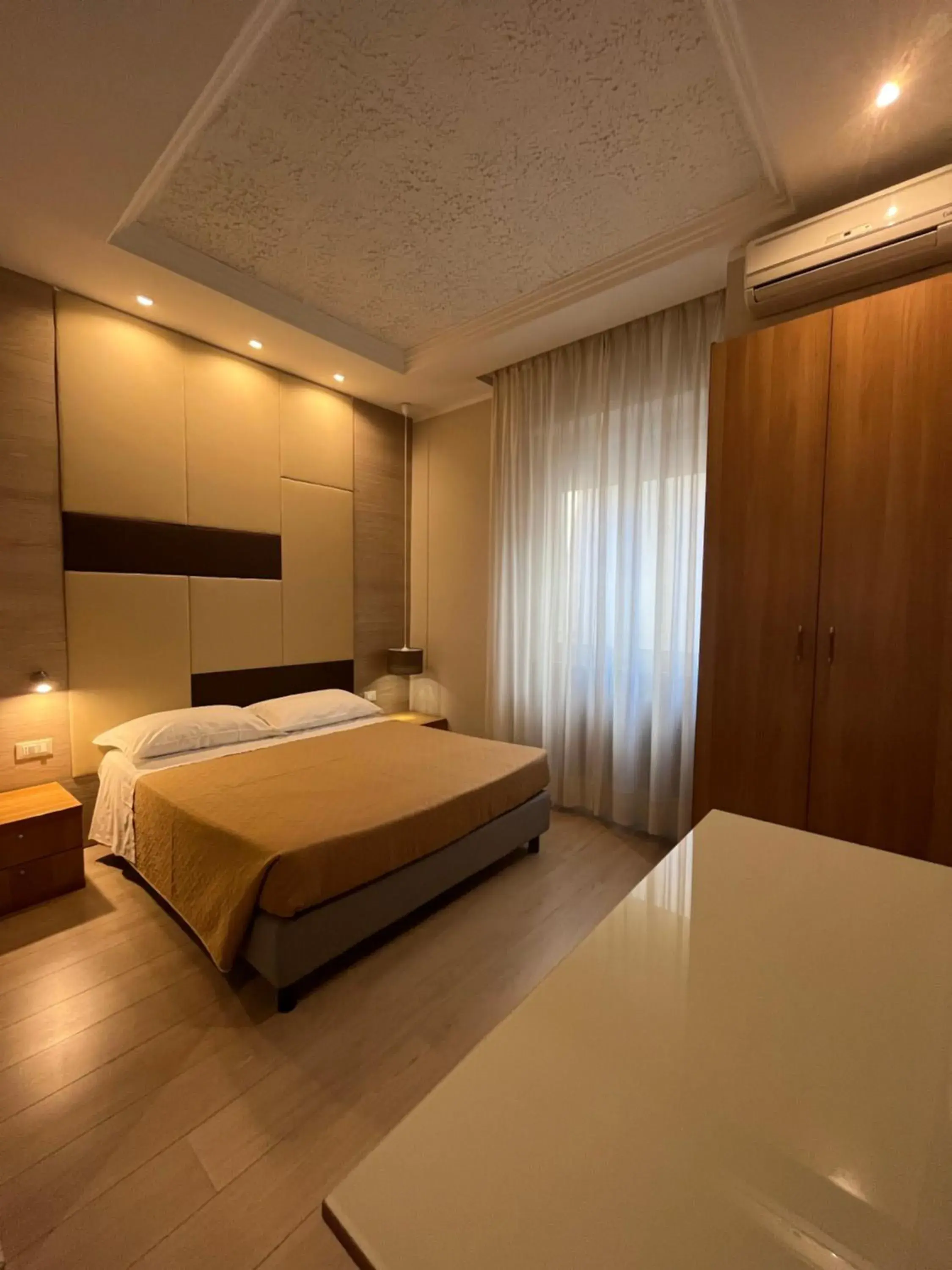 Double Room - single occupancy in Hotel Europa Parking Double Room - single occupancy in Hotel Europa Parking