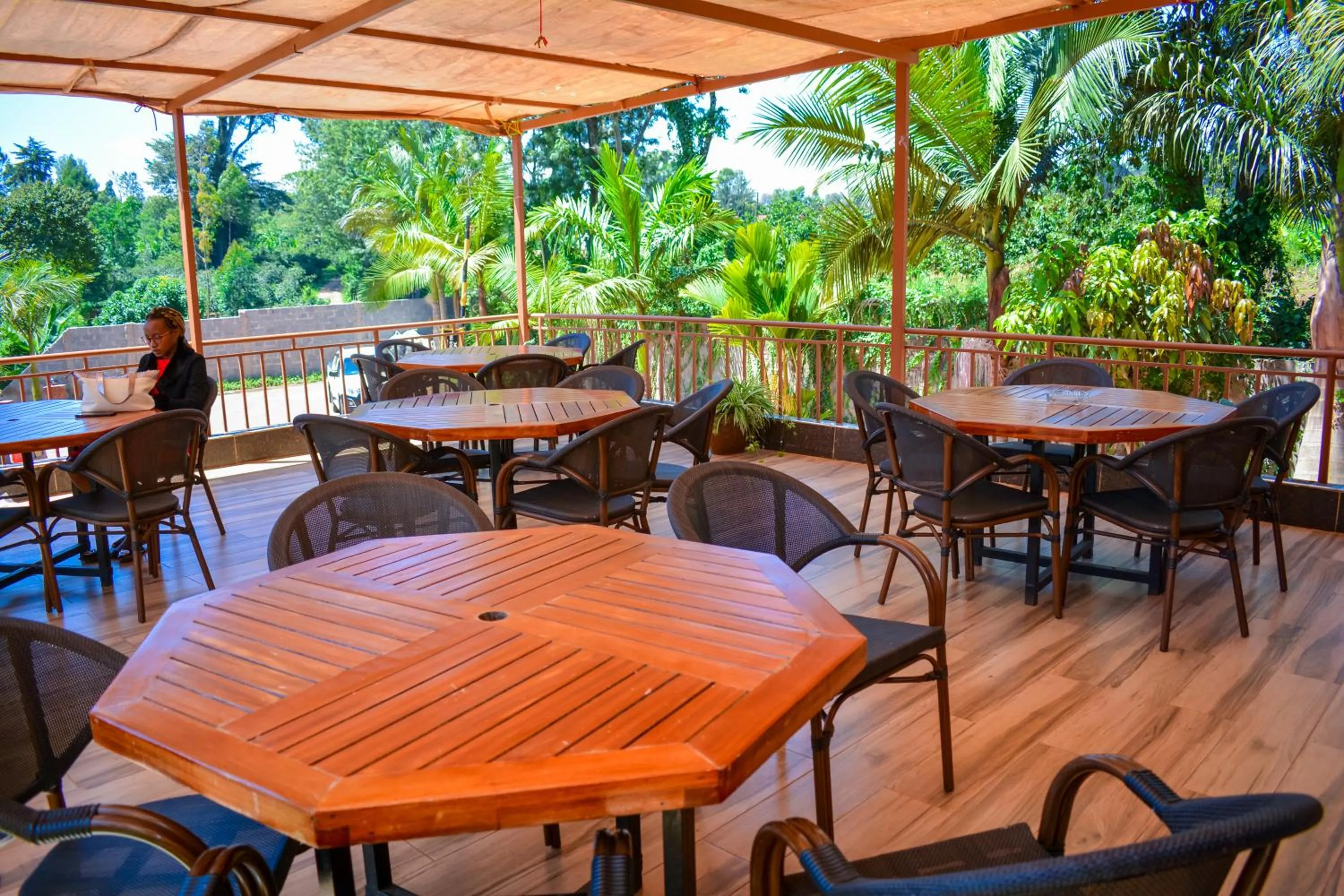 Banquet/Function facilities in Omega Gardens Hotel