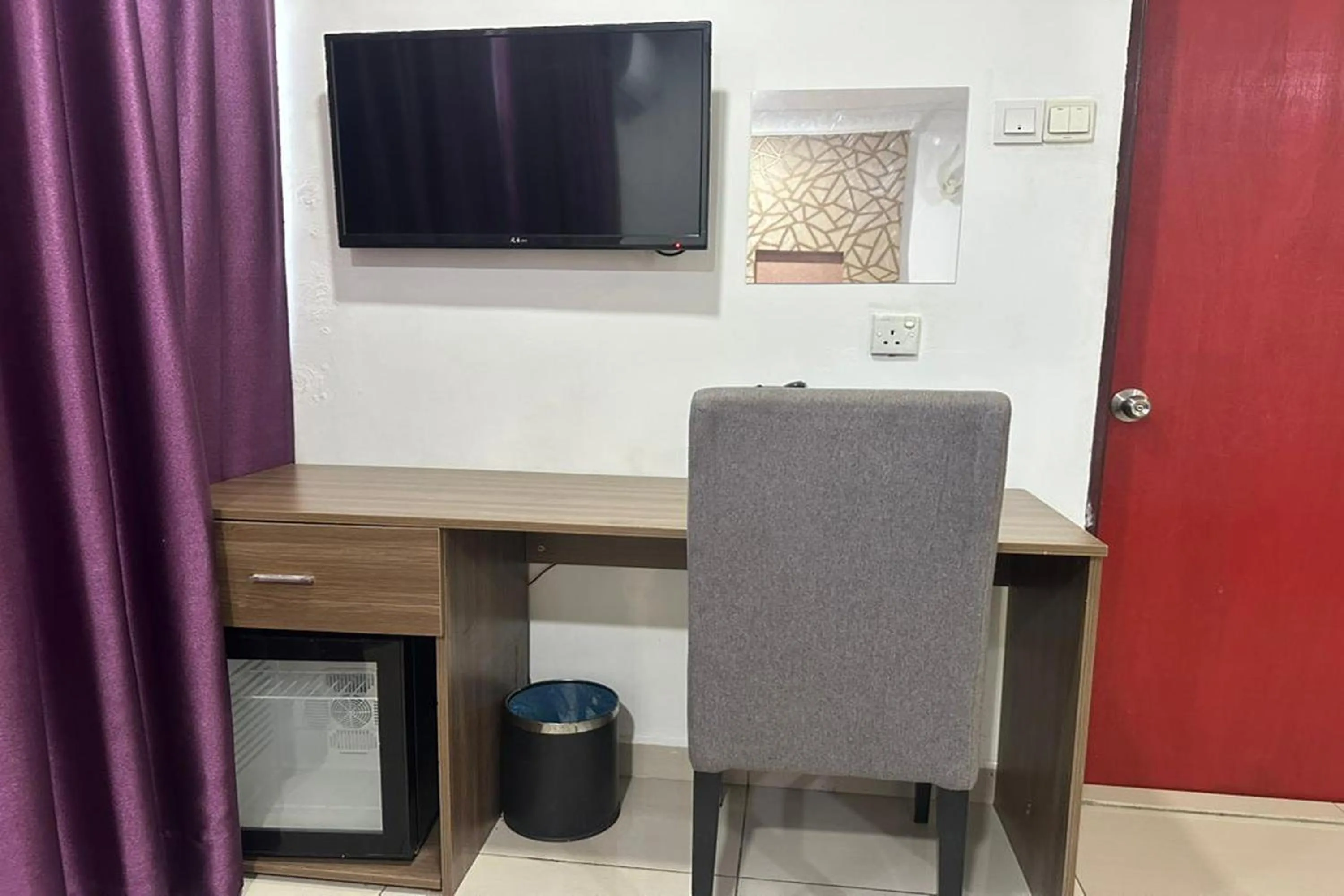 Bedroom in Poorna Hotel