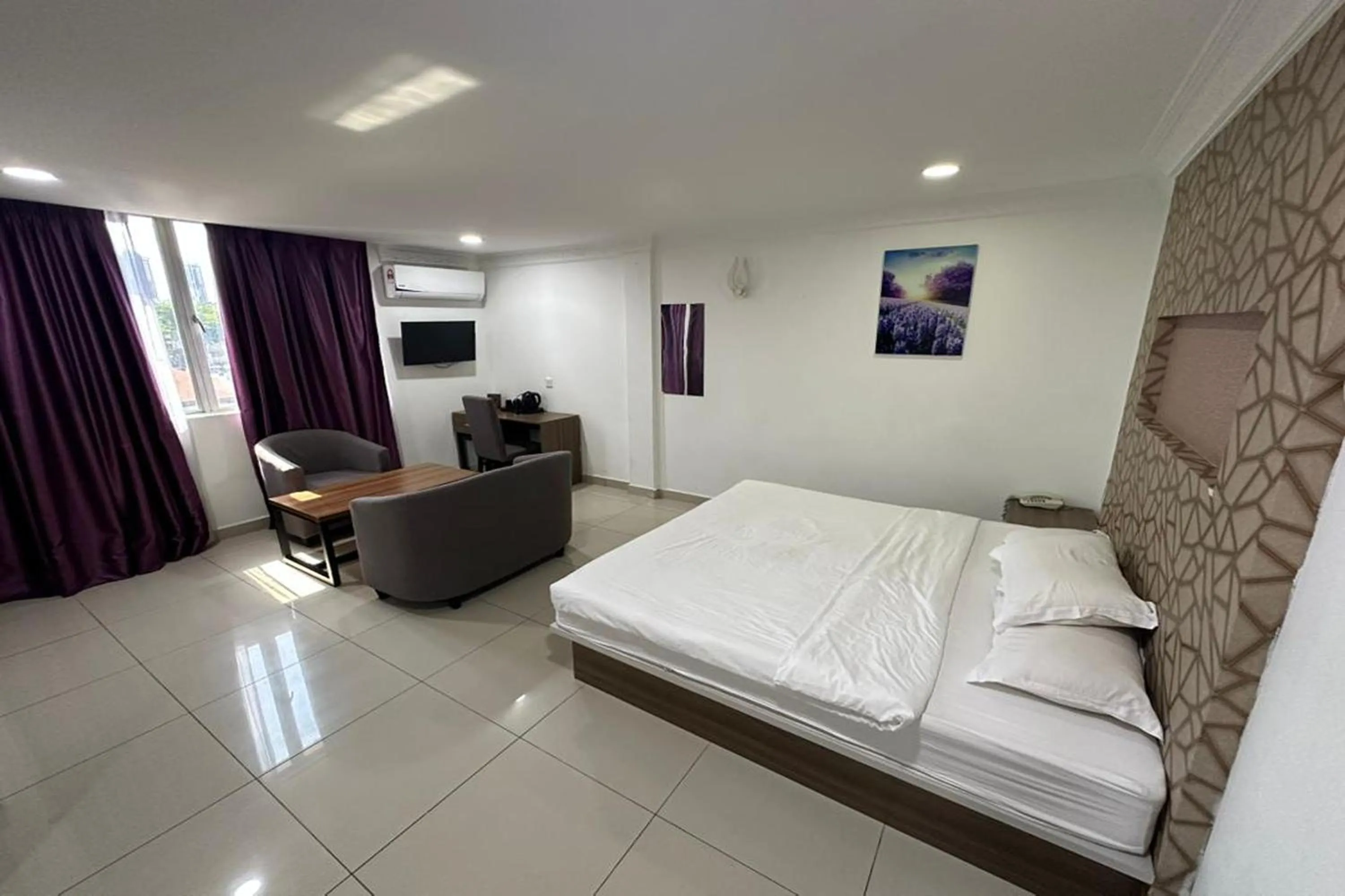 Bedroom, Bed in Poorna Hotel