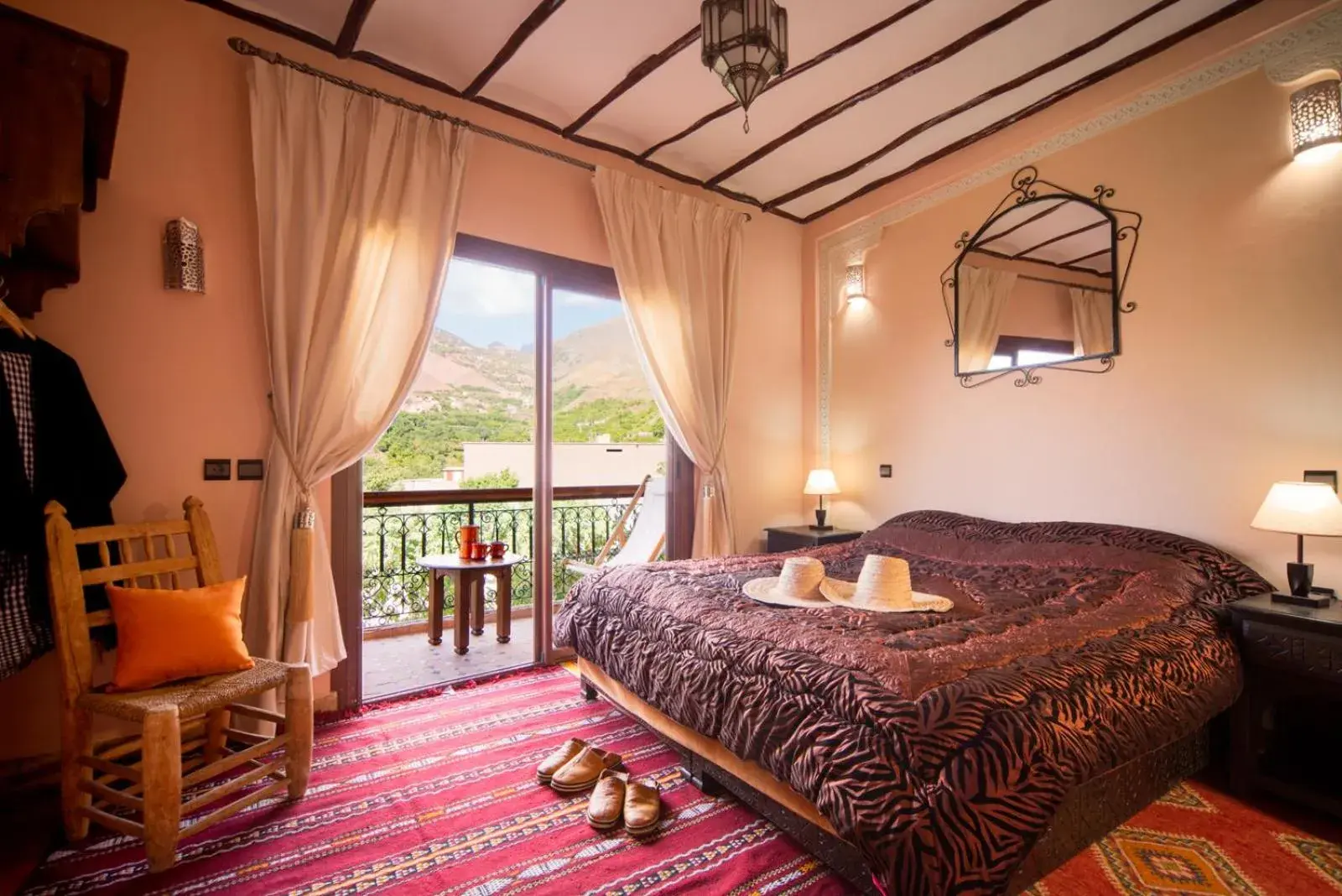 Double or Twin Room with Balcony in Riad Atlas Toubkal Double or Twin Room with Balcony in Riad Atlas Toubkal