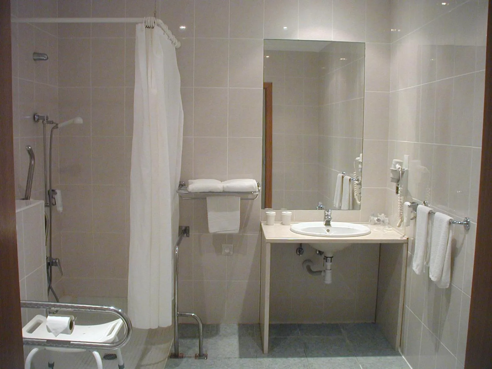 Bathroom in Holiday Inn Algarve