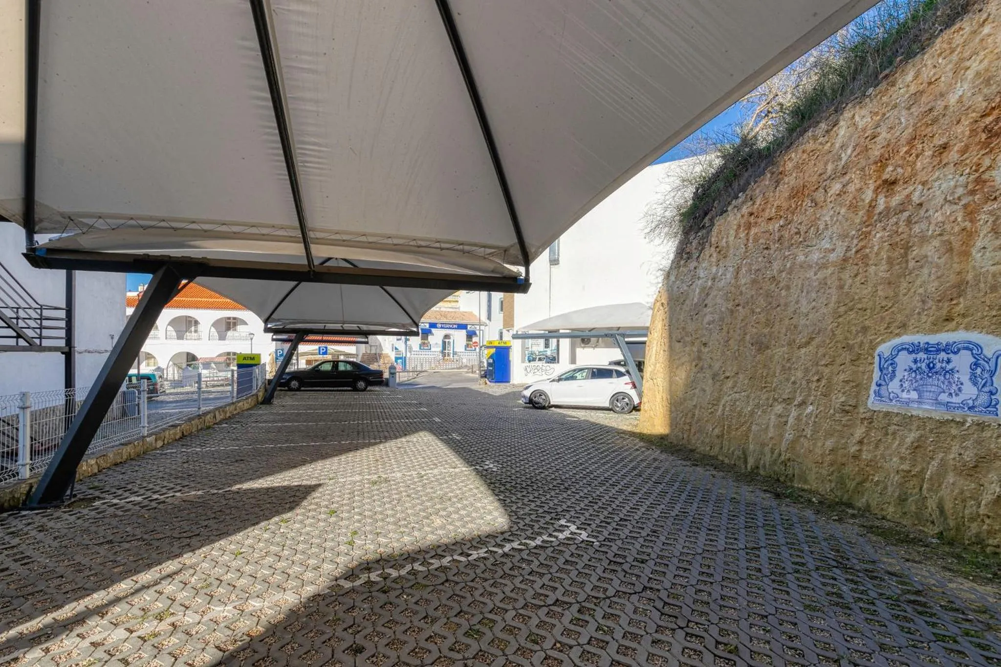 Parking in Hotel Carvoeiro Plaza